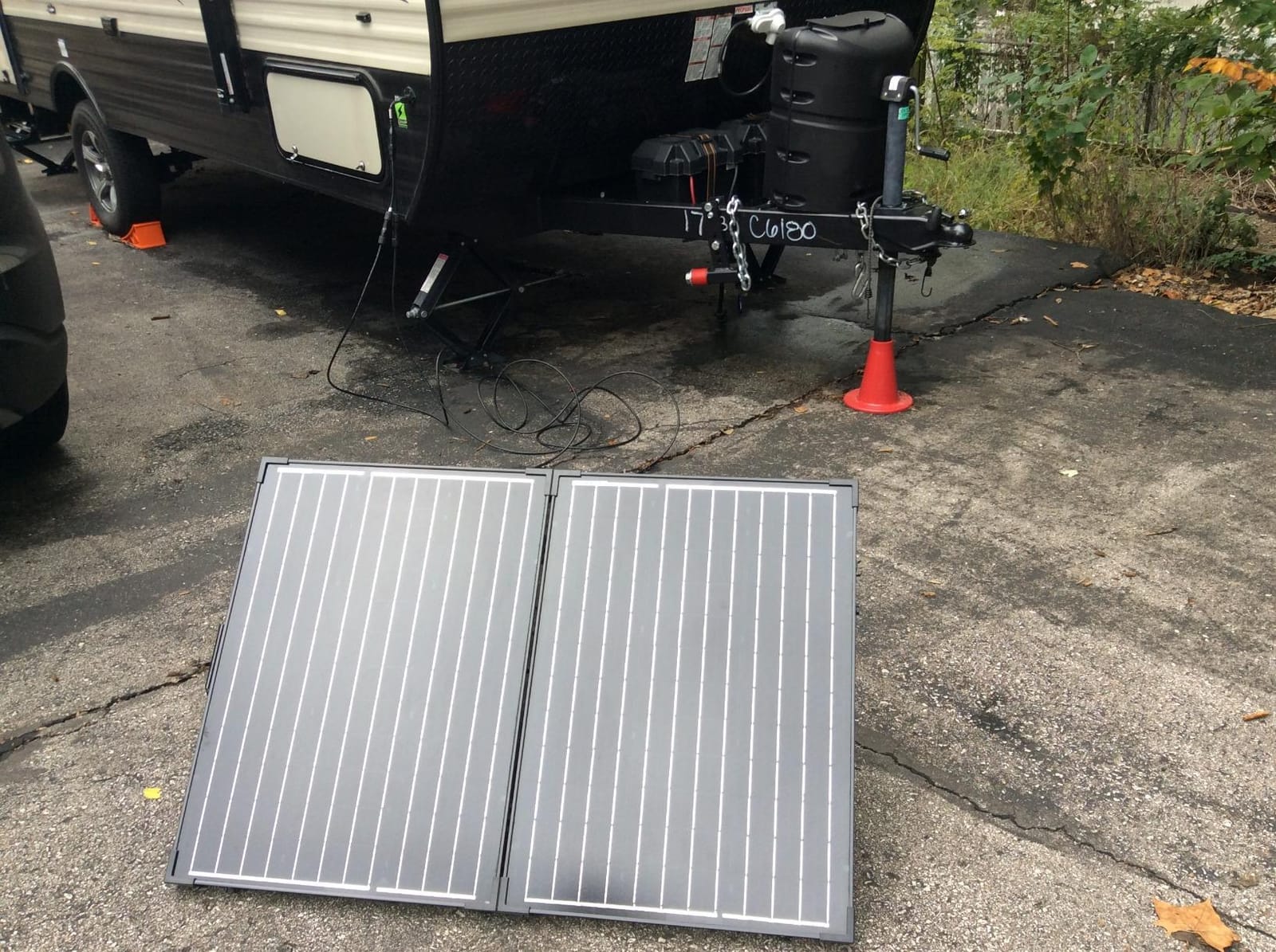 Renogy 100W Portable Solar Panel, 25% High Efficiency Solar Panel Kit with 20A Charger Controller for 12V Battery&Power Station, N-Type Foldable Solar Panels w/Tempered Glass for RV, Camping Off-Grid customer photo 2