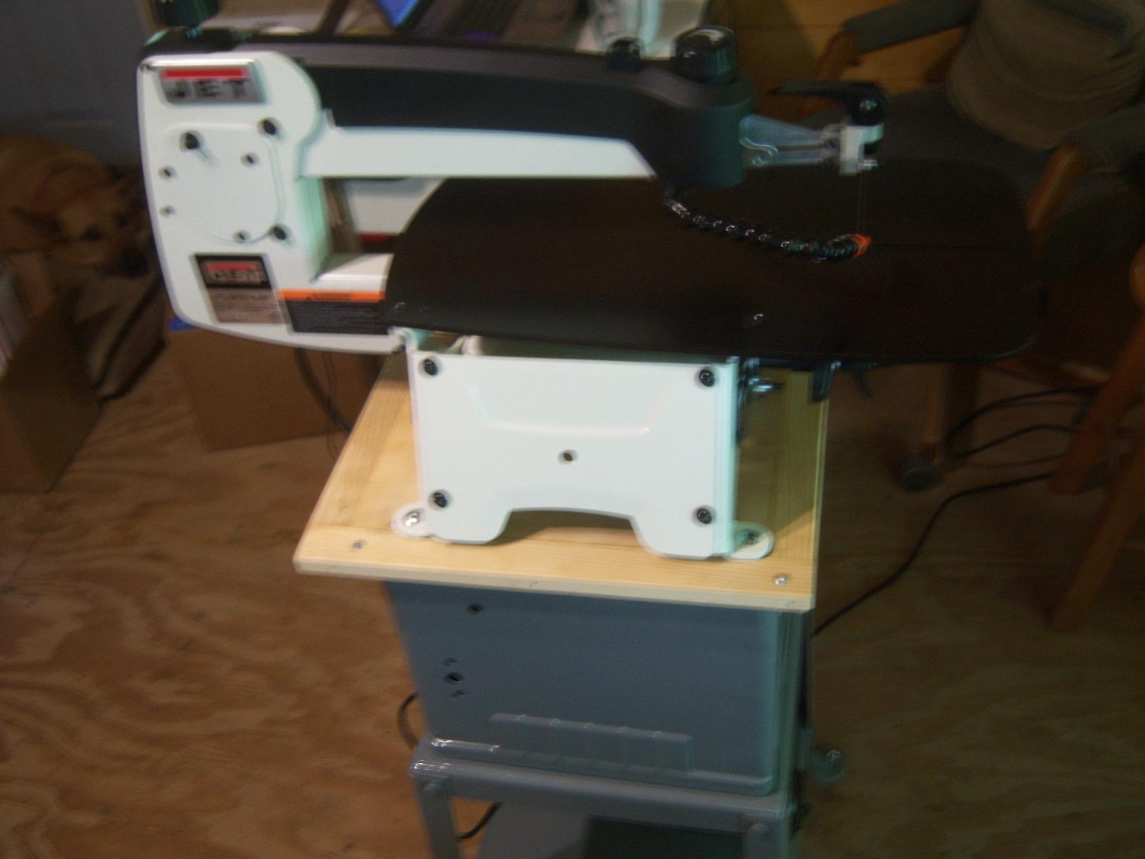 JET 18-Inch Variable-Speed Scroll Saw, 120V 1Ph (JWSS-18B) customer photo 2