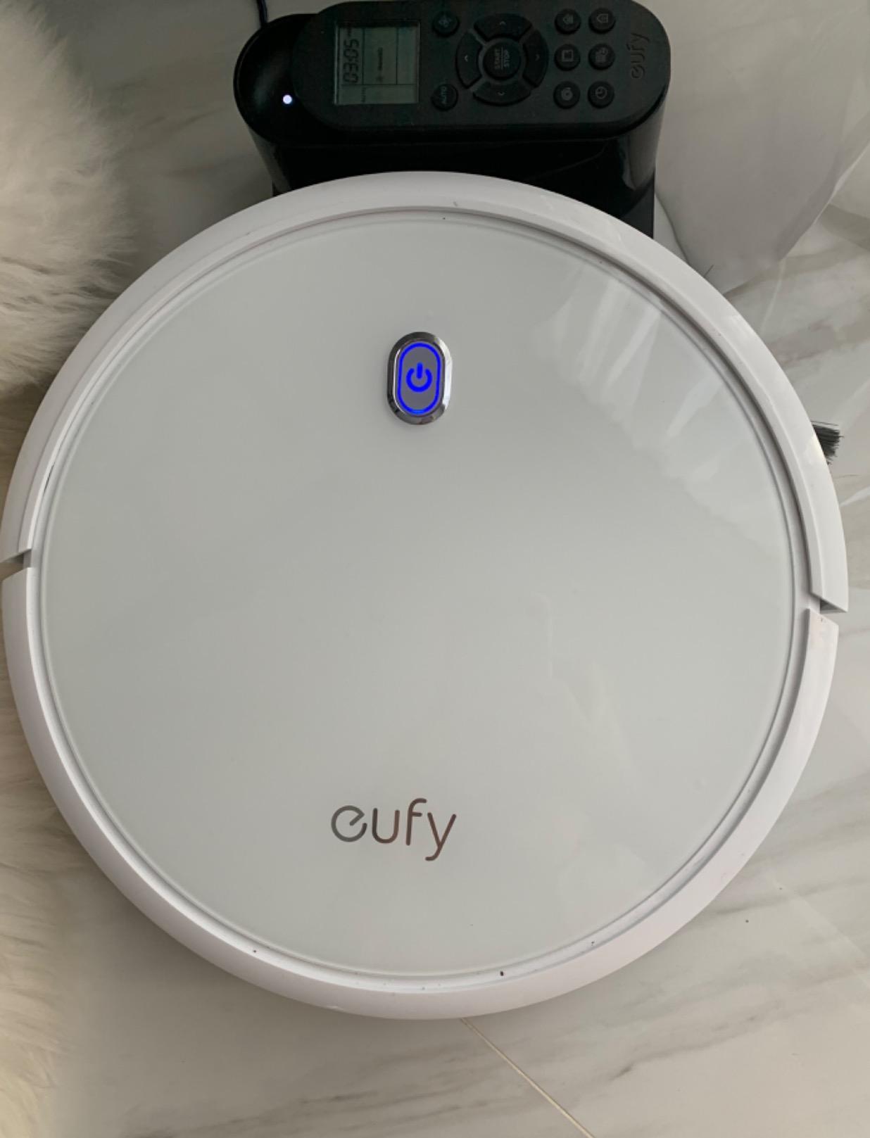 eufy 11S MAX Robot Vacuum Cleaner, Super Thin, Quiet customer photo 1