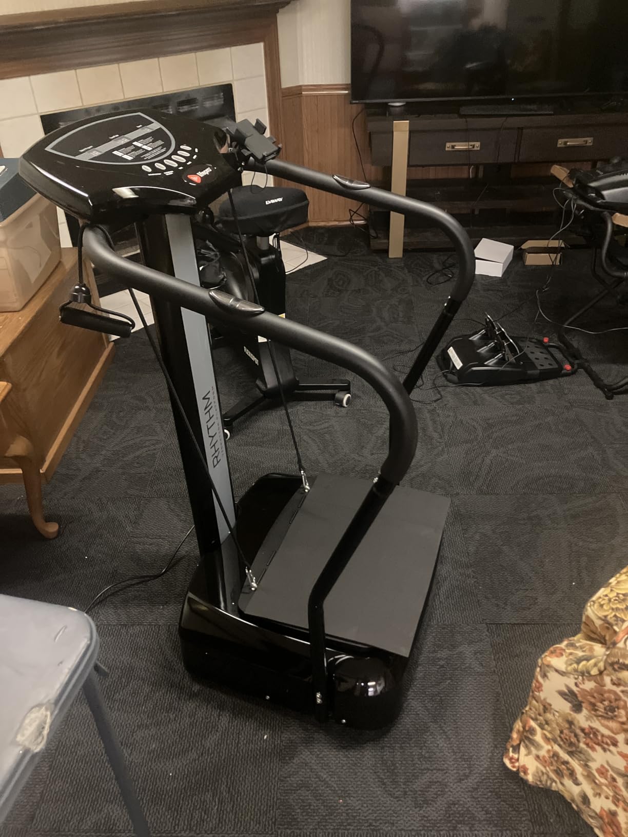 Lifepro Rhythm Vibration Plate Exercise Machine with 99 Speed Levels customer photo 1