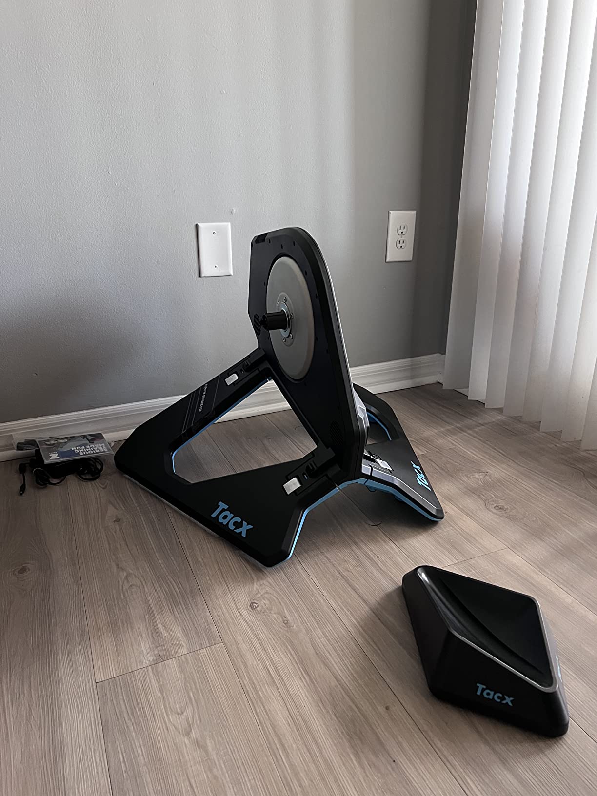 Garmin TacX Neo 2T Smart Trainer customer photo 1