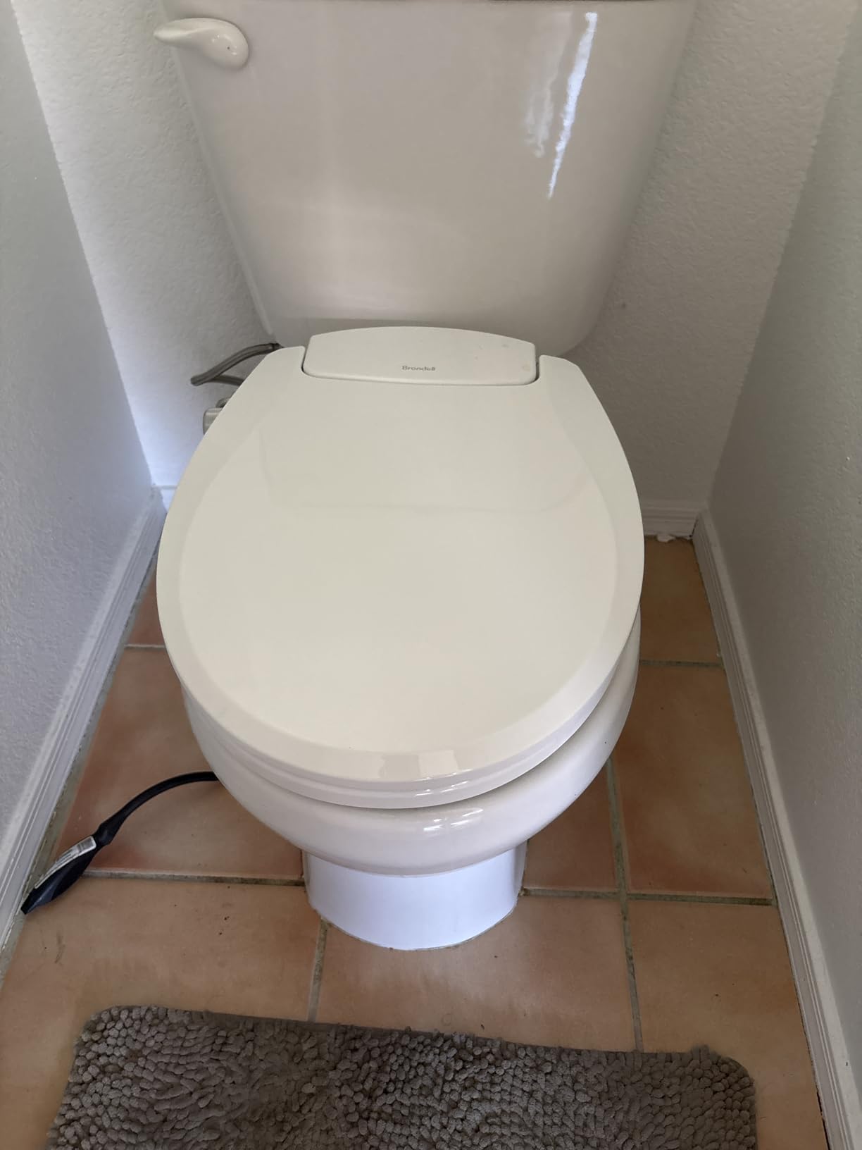 Brondell Bidet Toilet Seat, Non-Electric Swash Ecoseat, Fits Elongated Toilets, White - Dual Temperature, Dual Nozzle System - Bidet with Easy Installation customer photo 2