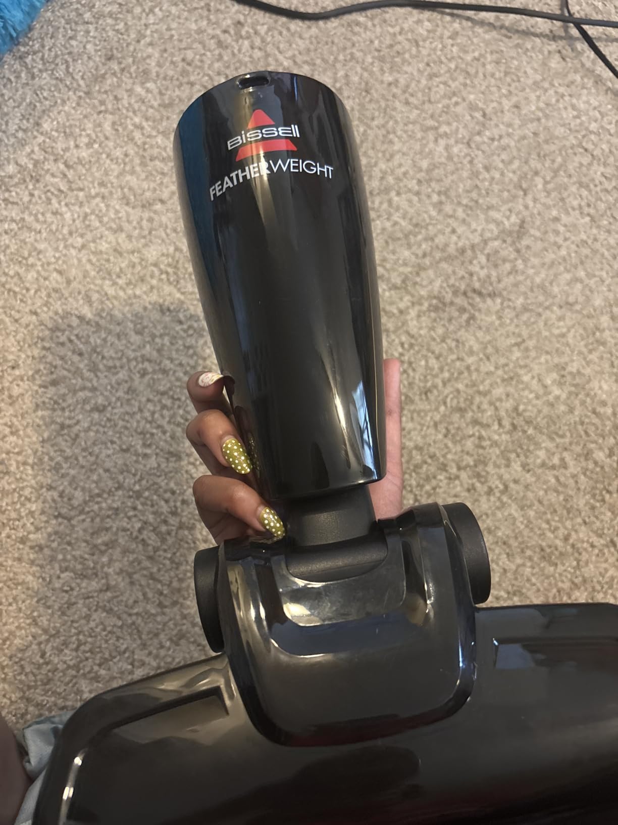 Bissell 2033M Featherweight Stick Lightweight Bagless Vacuum and Electric Broom with Crevice Tool for Hard Floors and Carpets, Black customer photo 2