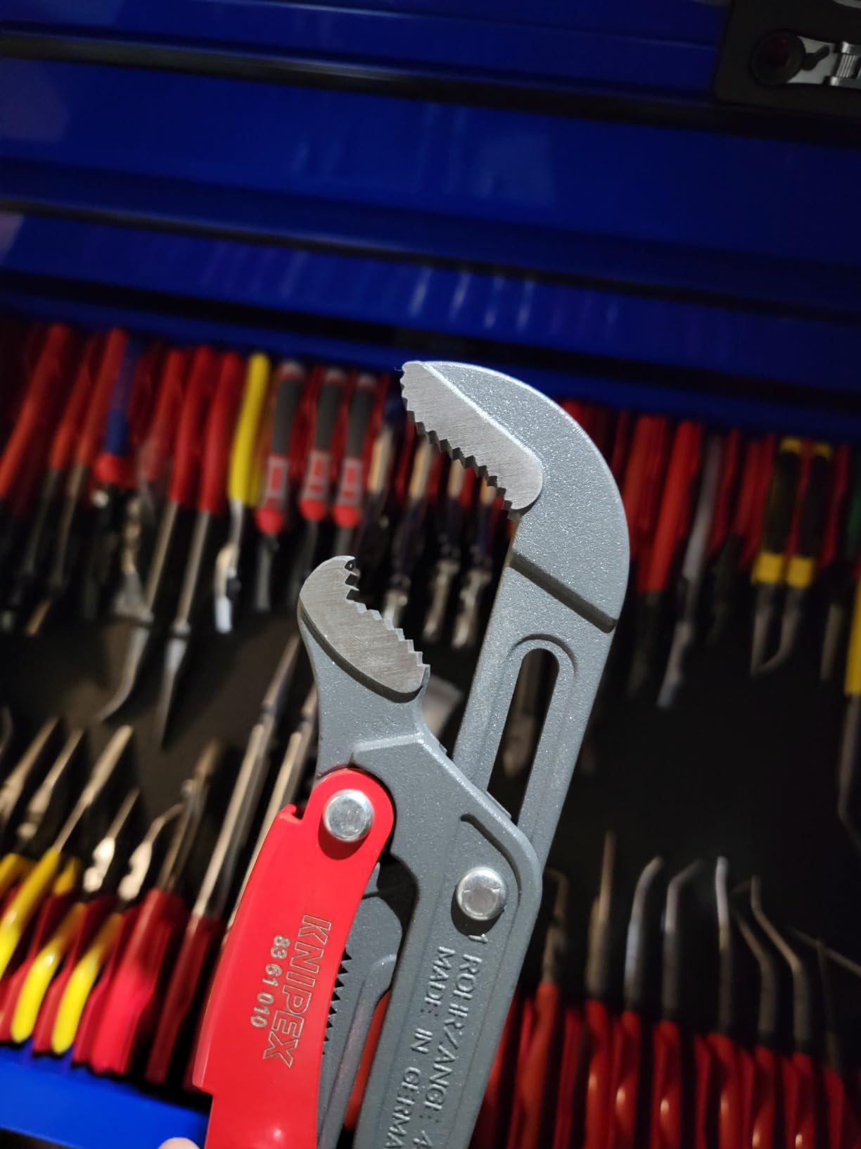 KNIPEX Tools 83 61 010, Rapid Adjust Swedish Pipe Wrench, 12 customer photo 1