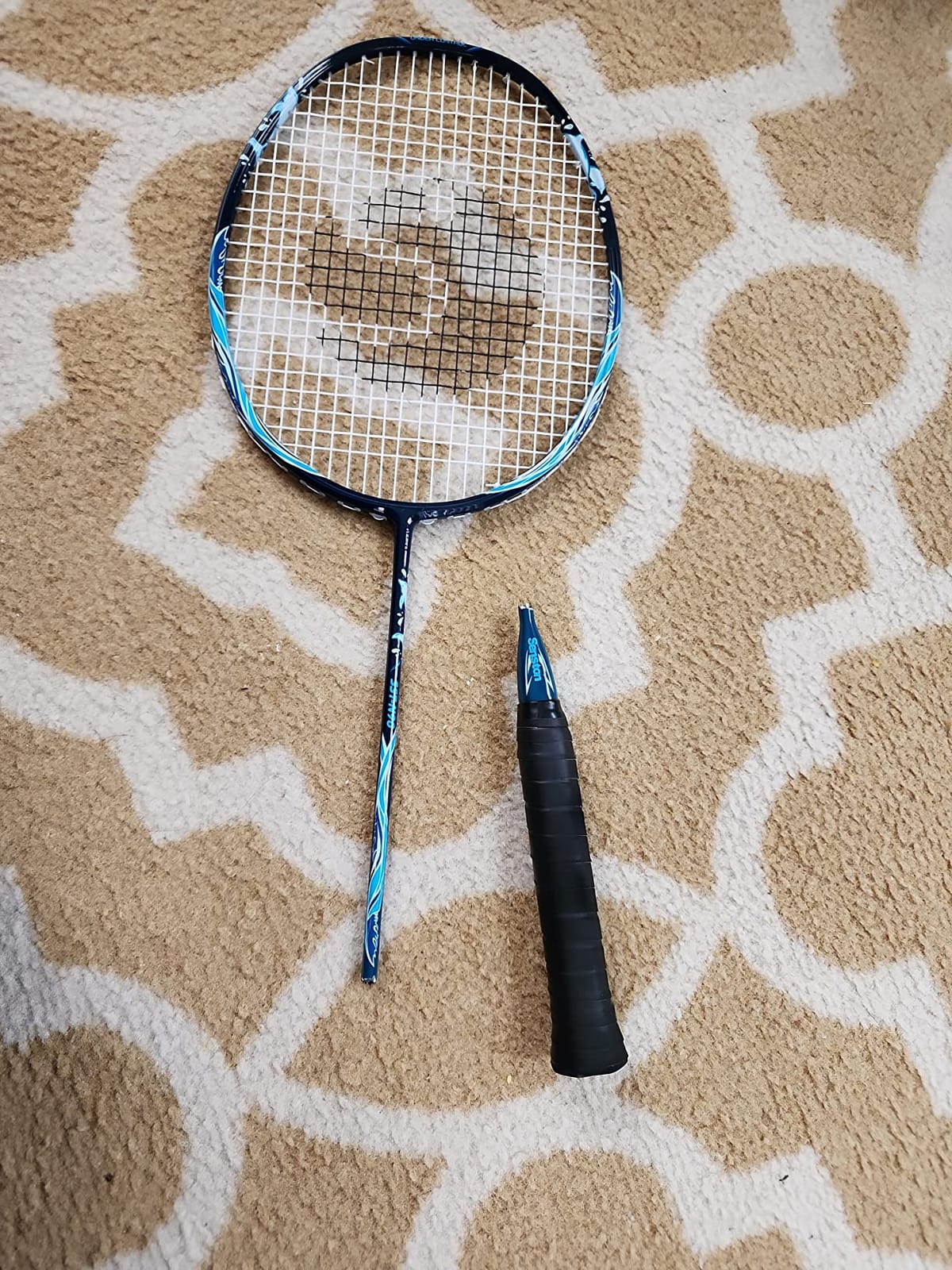 Senston N80 Carbon Fiber Badminton Racket, 5U 76g, Isometric Black customer photo 1