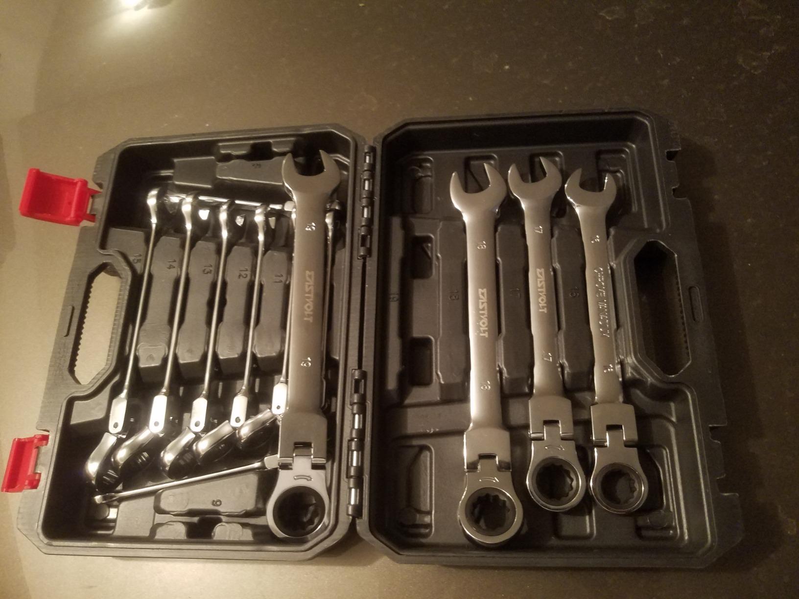 Eastvolt 12-Piece Flex-Head Ratcheting Wrench Set, Metric 8mm-19mm, Combination Ended Spanner kits, Chrome Vanadium Steel with Toolbox, EVHT1201 customer photo 1