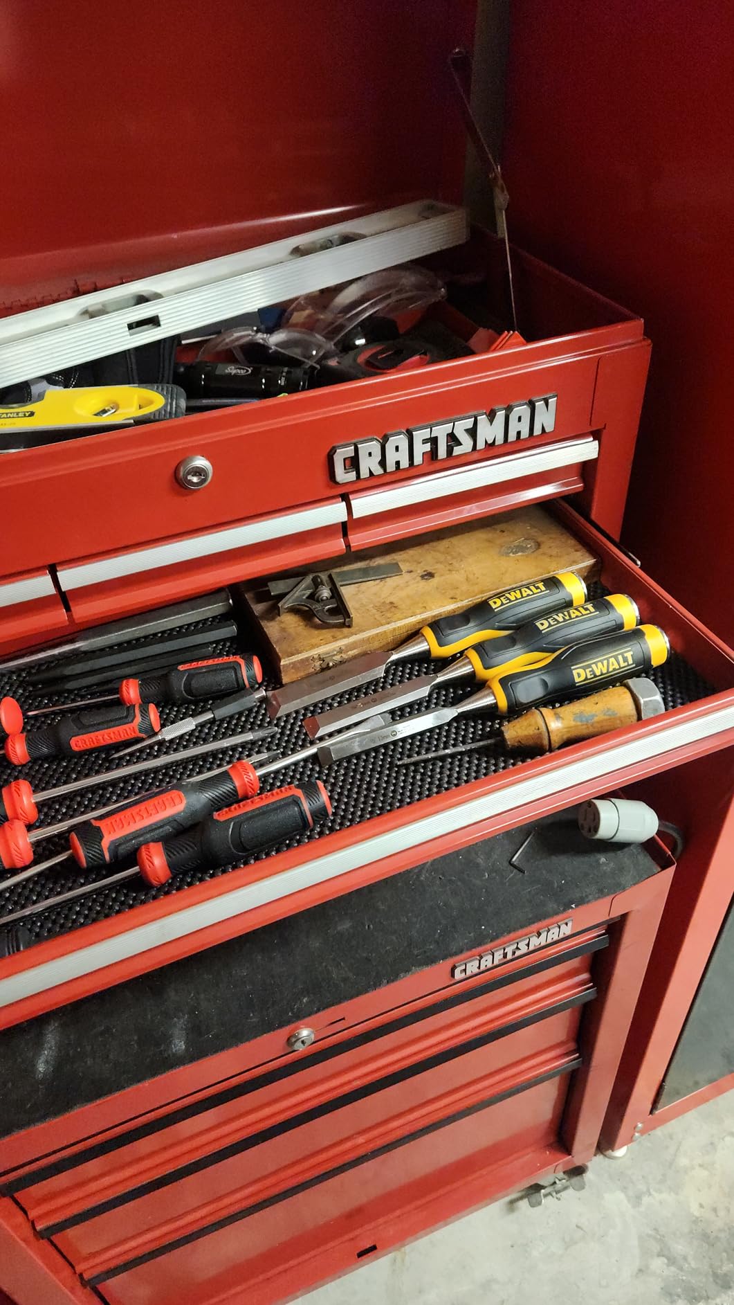 DEWALT Wood Chisel Set (3-Piece) DWHT16862 customer photo 1