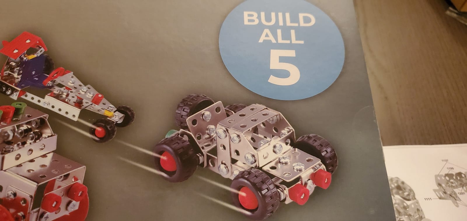 Erector Set STEM Educational Kit | Construction Set for Boys & Girls | Metal Erector Set | Building Kit for Boys Age 8–12 | 236-Piece Engineering Toy customer photo 2