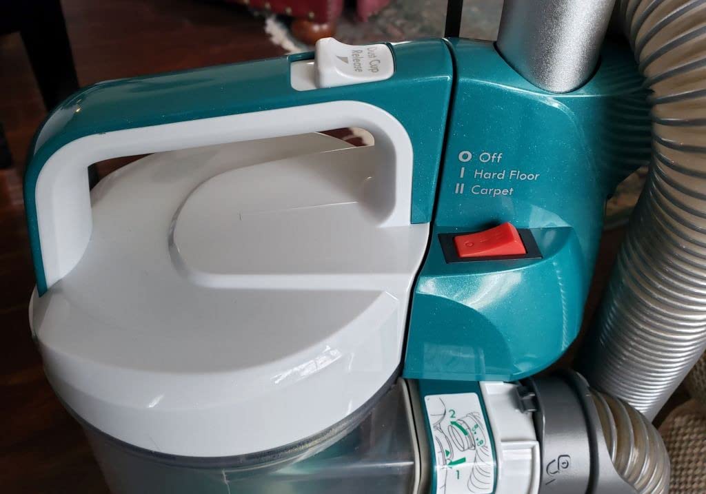 Kenmore DU3017 Pet Friendly Upright Vacuum Bagless 2-Motor Crossover Max Beltless Vacuum Cleaner with Lift-Away Design, Pet Handi-Mate, Triple HEPA, Height Adjustment, 3 Cleaning Tools customer photo 1