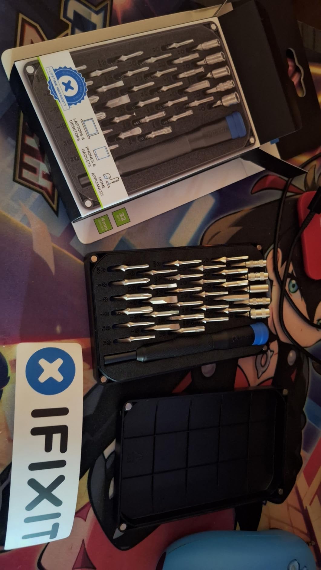 iFixit Moray Driver Kit - 32 Precision Bits for Electronics customer photo 1