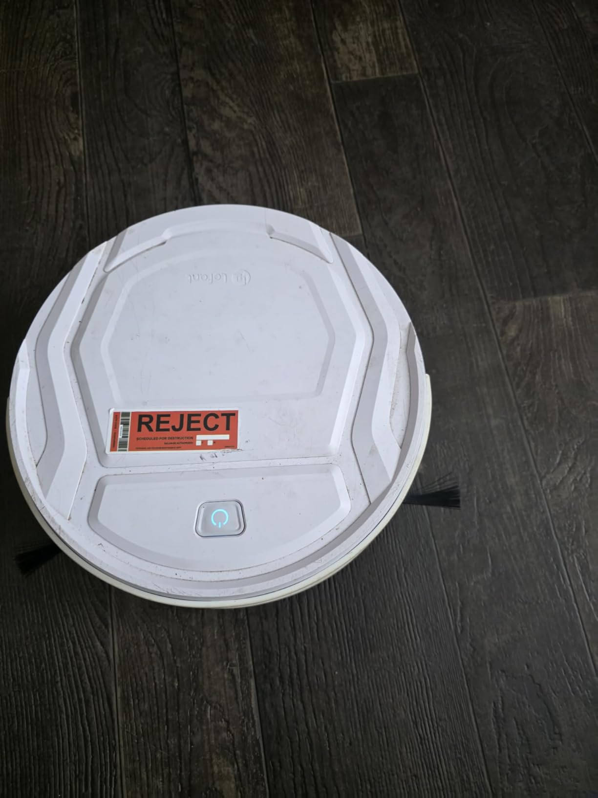 Lefant Robot Vacuum Cleaner, Strong Suction, 120 Mins Runtime, Slim, Low Noise, Automatic Self-Charging, Wi-Fi/App/Alexa Control, Ideal for Pet Hair Hard Floor and Daily Cleaning, M210 customer photo 2