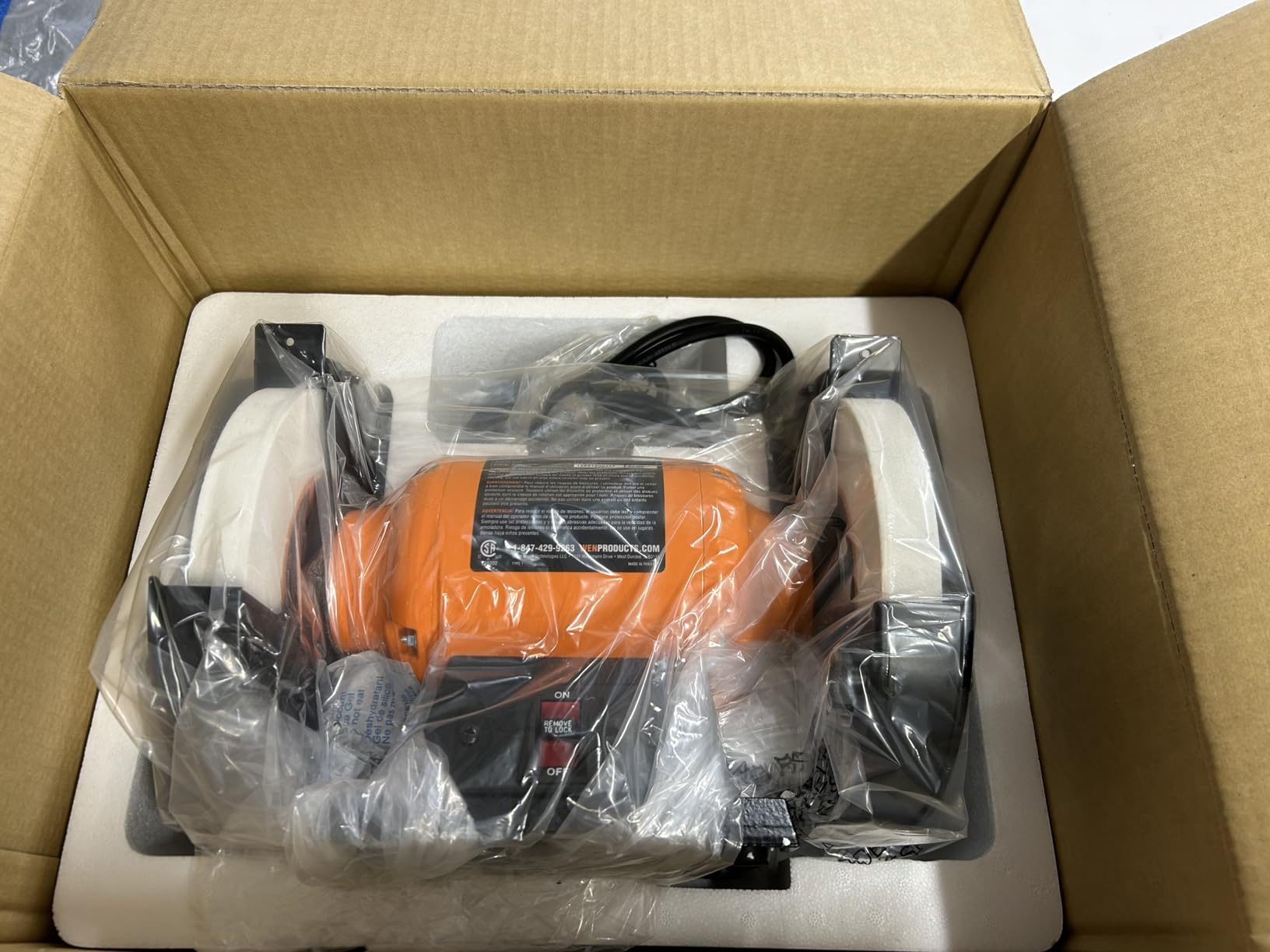 WEN BG4286 3-Amp 8-Inch Slow Speed Bench Grinder, Orange,black customer photo 1