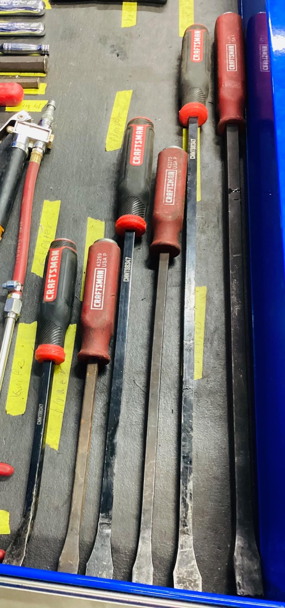 CRAFTSMAN Utility Pry Bar Set, 3 Piece, Includes 12”, 18” & 24” (CMMT98347) customer photo 2