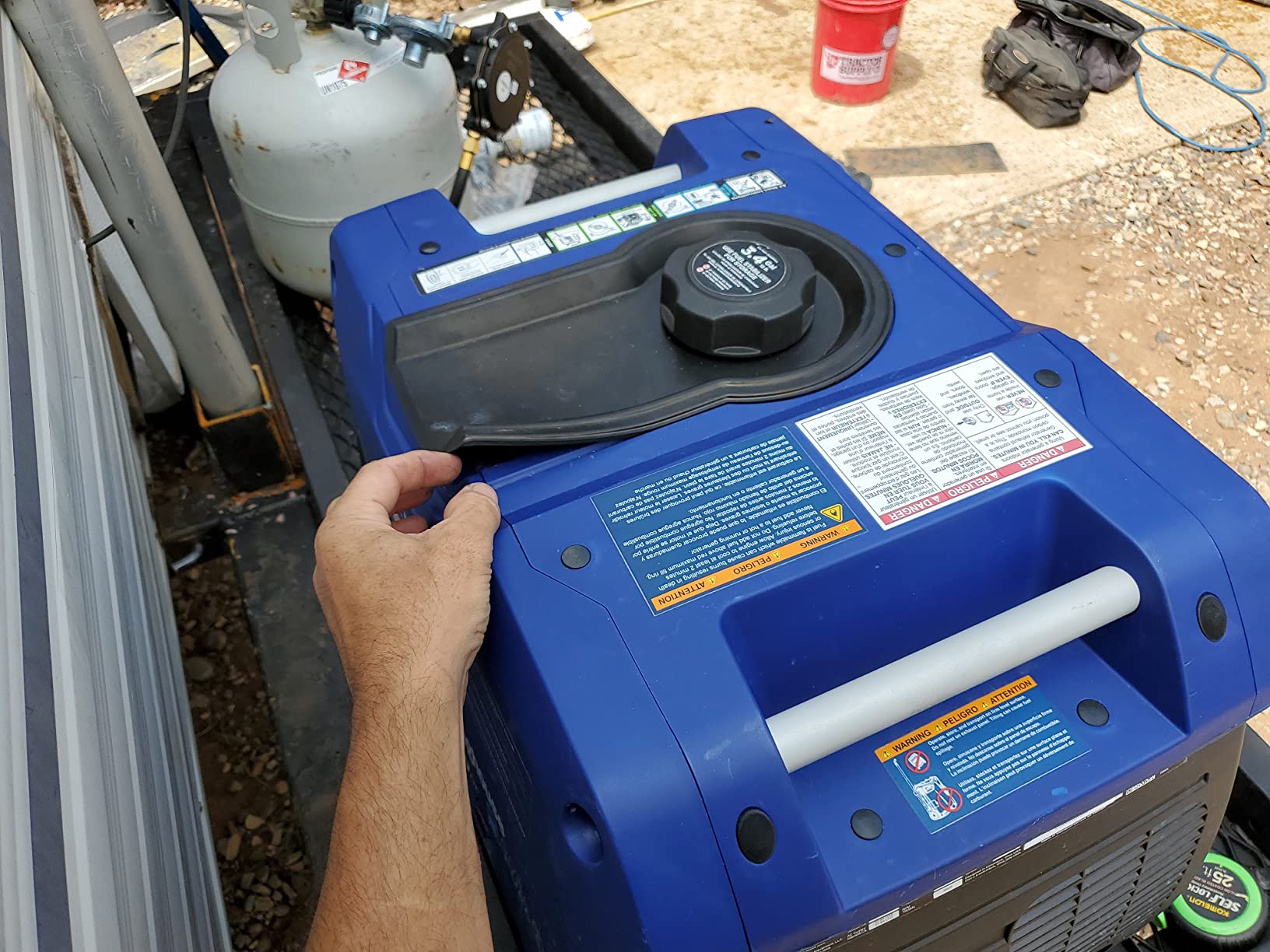 Westinghouse 5000 Peak Watt Super Quiet Dual Fuel Portable Inverter Generator, Remote Electric Start, Gas & Propane Powered, RV Ready 30A Outlet, Parallel Capable, Blue/Black customer photo 2