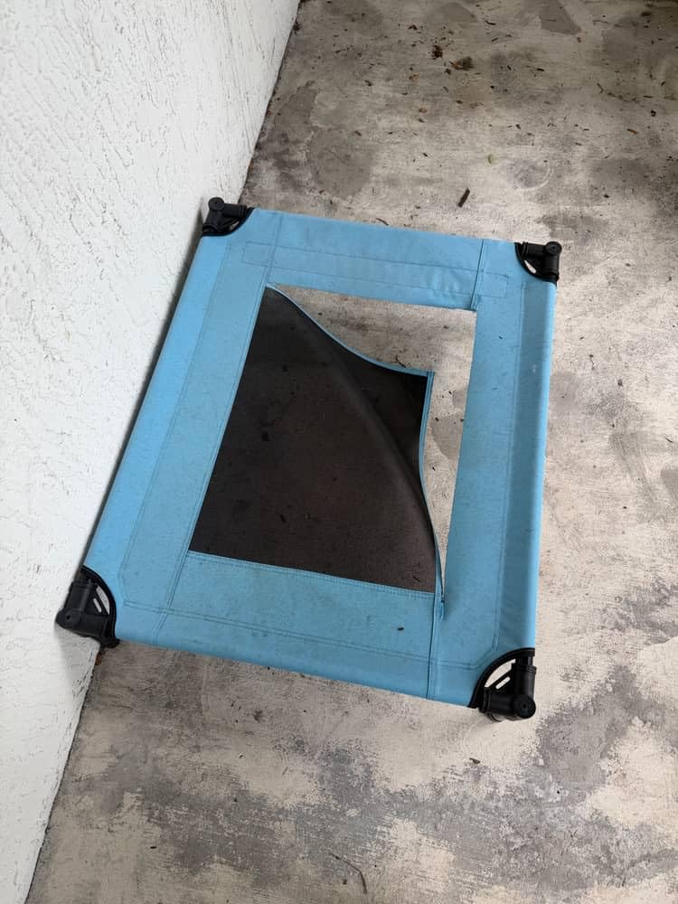 Outdoor Dog Bed with Canopy & Side Shade, Blue (Dogs Under 80 lbs) customer photo 1