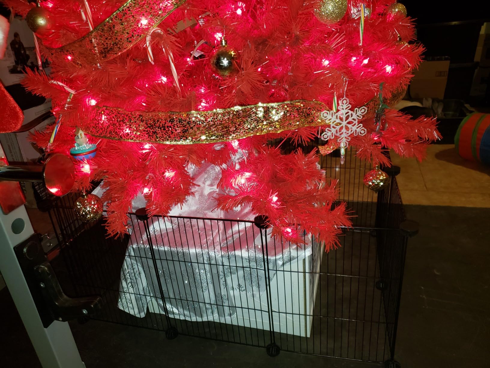 Pet Playpen, Small Animal Cage DIY Wire Fence with Door 15 Panels, White customer photo 1