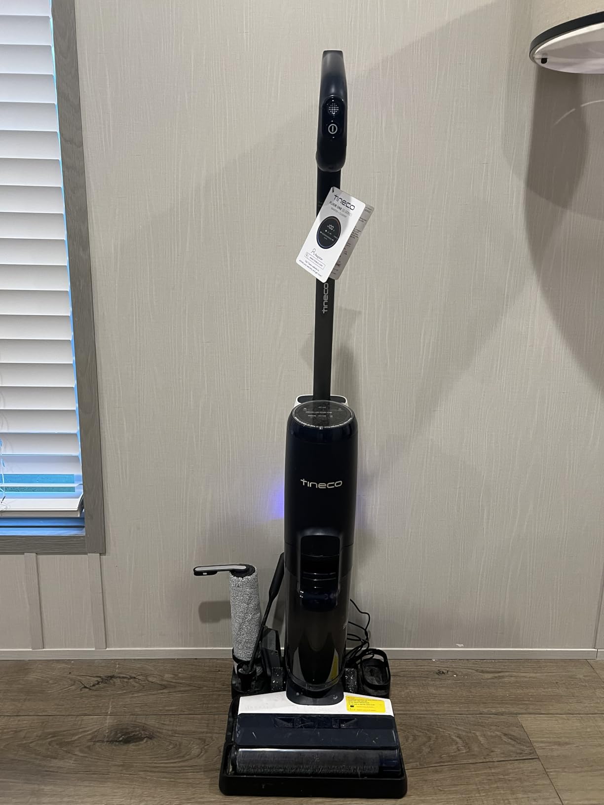 Tineco Floor ONE S5 Smart Cordless Wet Dry Vacuum Cleaner and Mop for Hard Floors, Digital Display, Long Run Time, Great for Sticky Messes and Pet Hair, Space-Saving Design, Blue customer photo 2