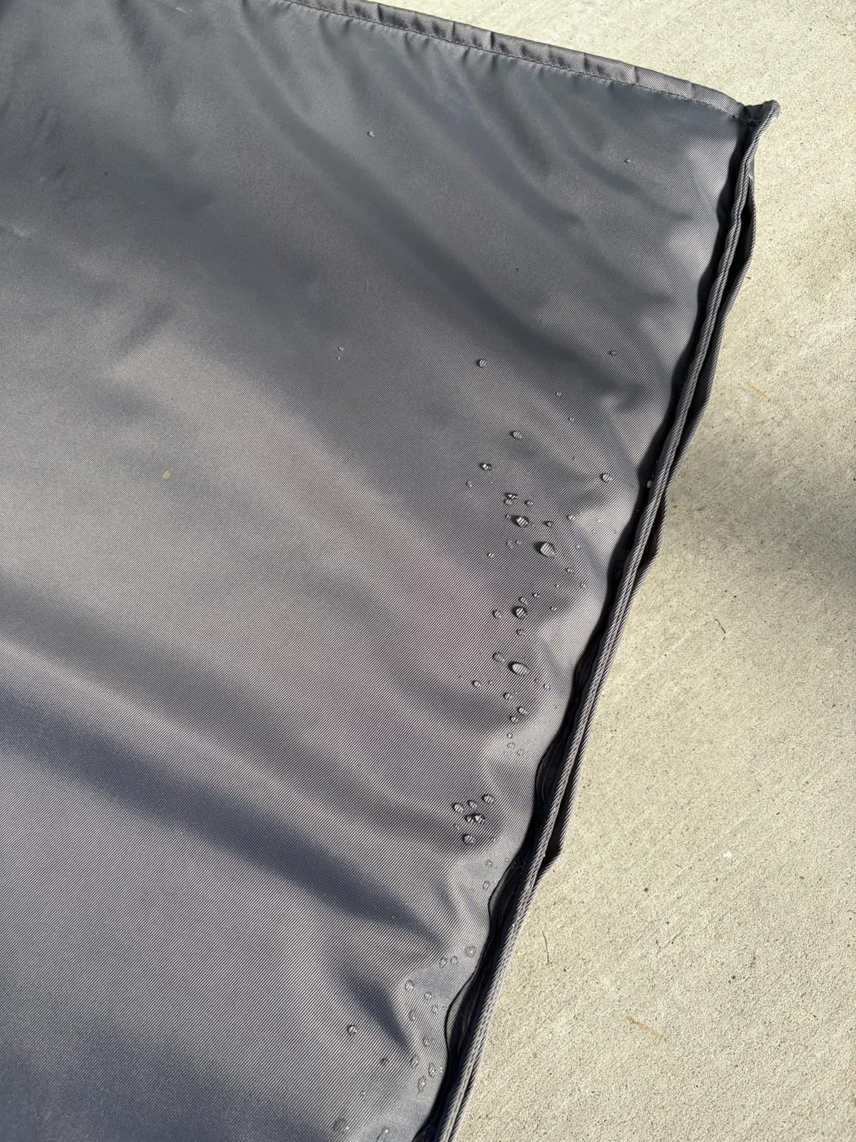 LE SURE Outdoor Waterproof Dog Beds Large Sized,Orthopedic Pet Mat,36x27In customer photo 1