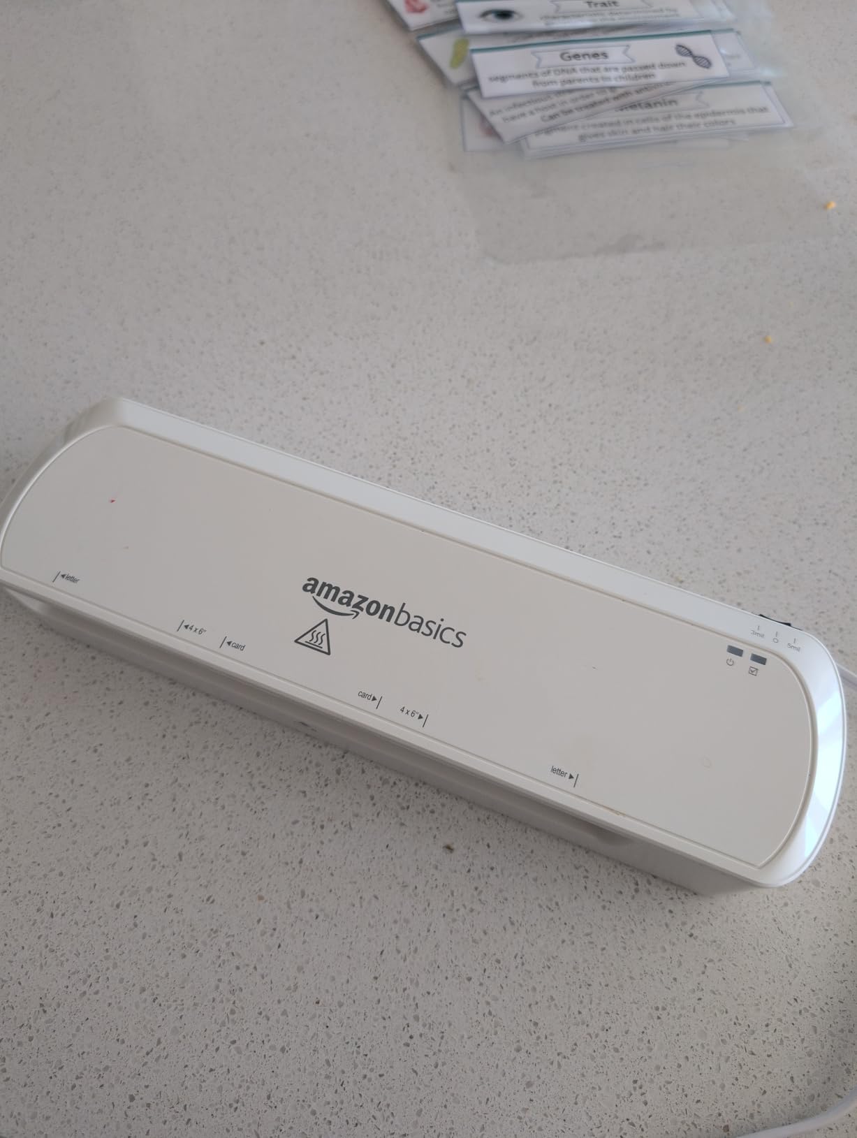 Amazon Basics 9-Inch Thermal Laminator Machine with Quick Warm-Up, 2 Heat Settings, Jam Release for Documents and Photos, White customer photo 1