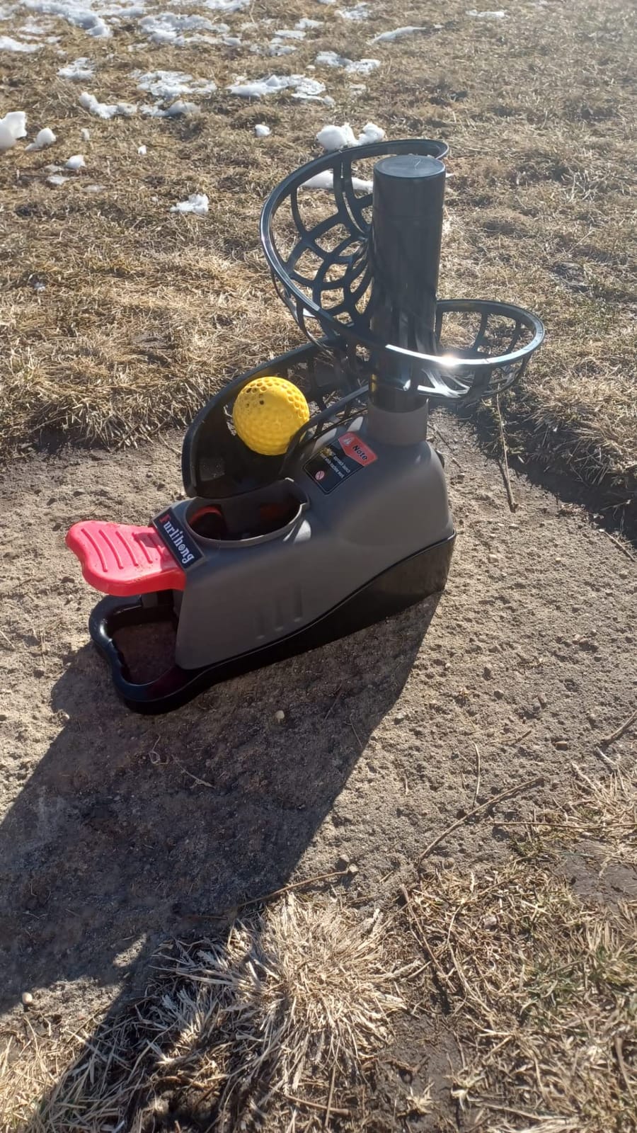 Furlihong 898BH Baseball Soft Toss Machine, Angle Adjustable, Step On Paddle and Release to Launch, No Power Supply Needed, Works with Regulation Baseball customer photo 2