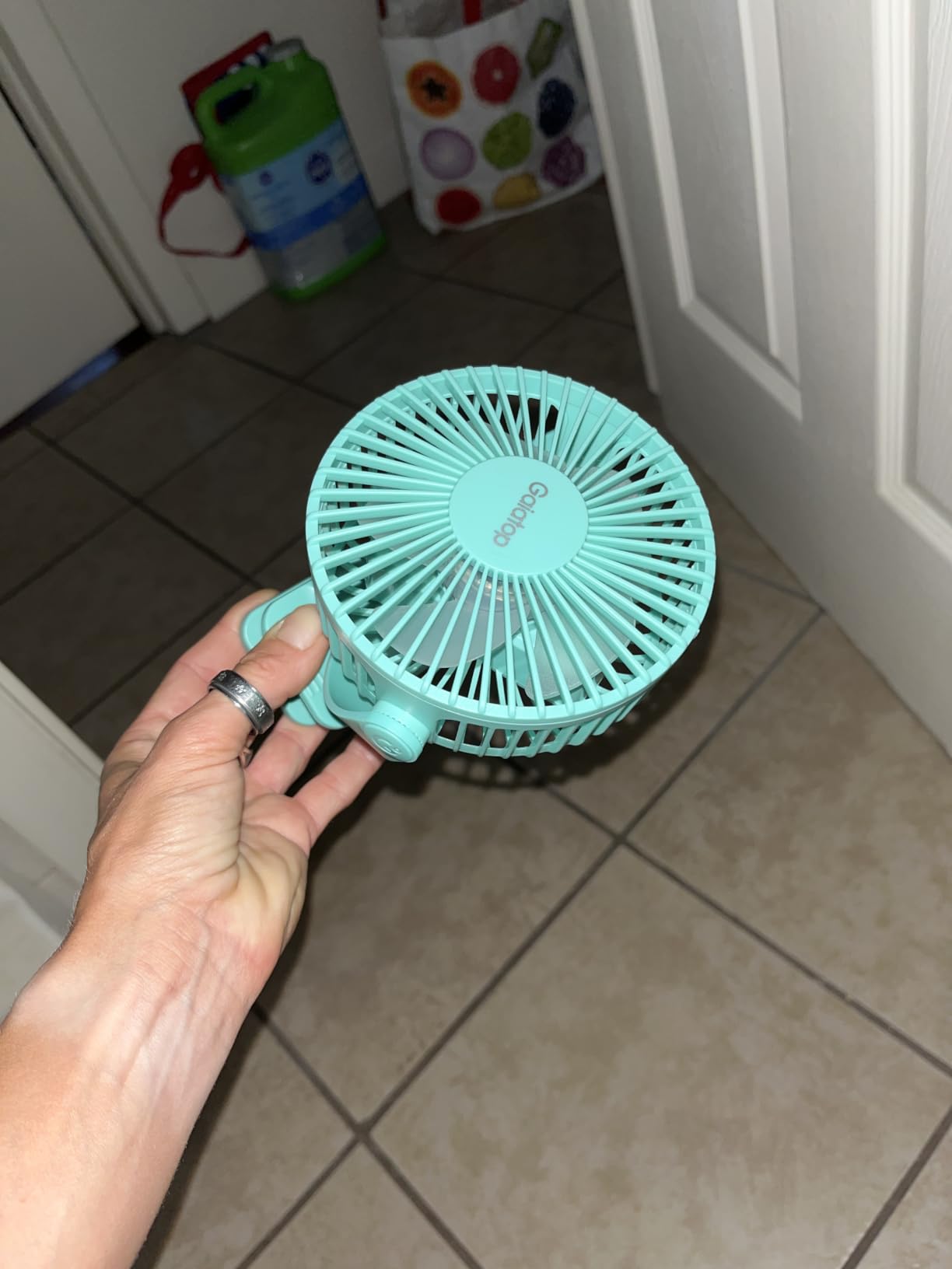 Gaiatop Portable Clip on Fan Battery Operated, Small Powerful 3 Speed Quiet 360° Rotate, USB Rechargeable Mini Personal Cooling Fan for Desk Table Home Office Stroller Camping Women Gifts Green customer photo 1