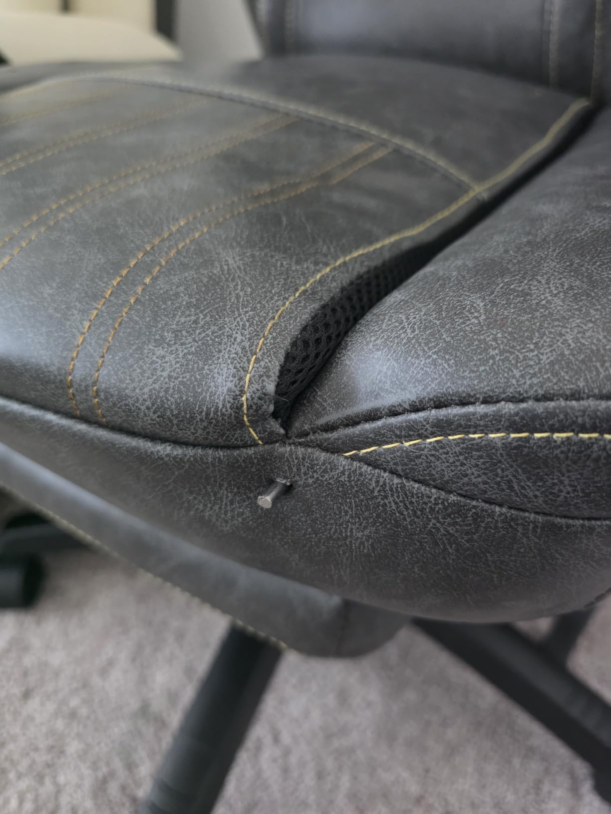 Dowinx Gaming Chair Breathable PU Leather Gamer Chair with Footrest Massage Lumbar Support, Big and Tall Ergonomic Reclining Computer Chair with Pocket Spring Cushion for Adults Teens(Black) customer photo 1