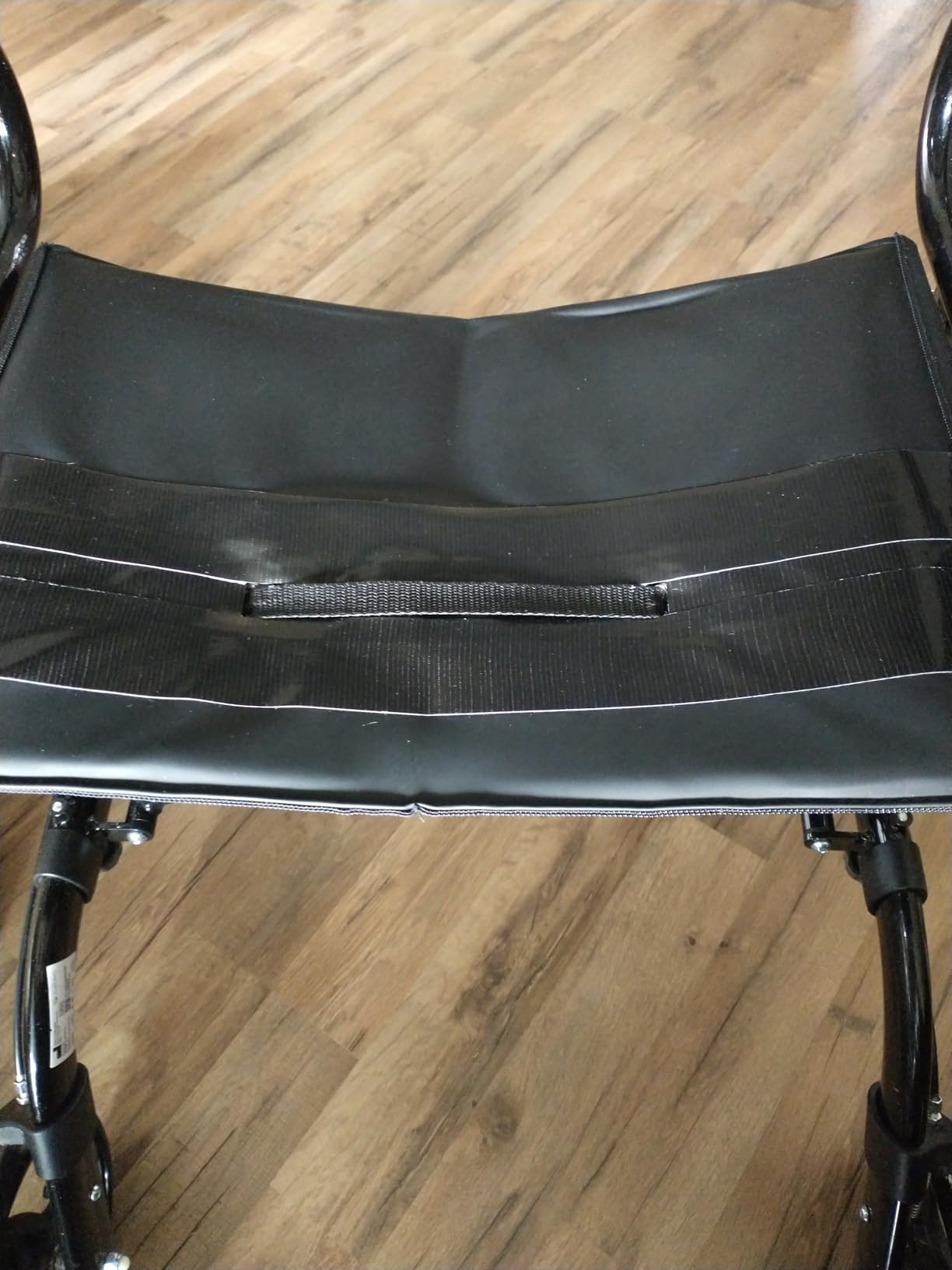 Helavo 2 in 1 Walker Wheelchair Combo, Convertible to a Transport Chair customer photo 2