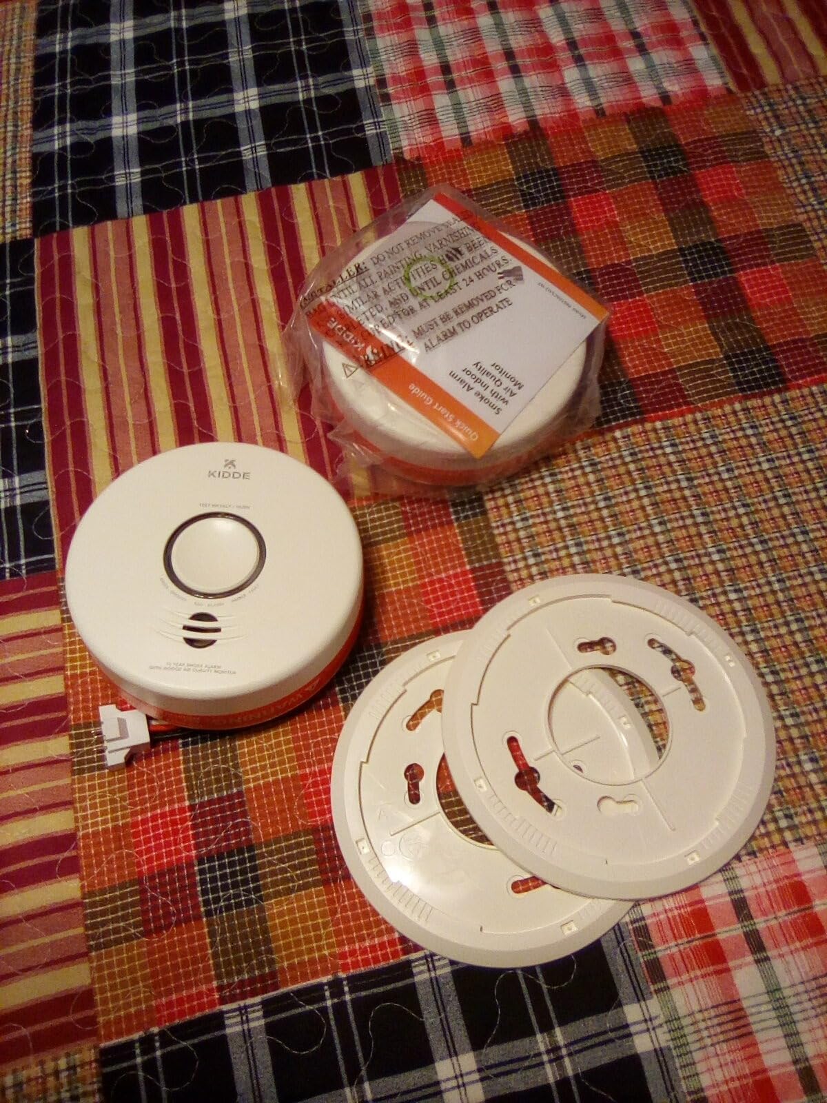 Kidde Smart Smoke Detector & Indoor Air, Quality Monitor, WiFi, Alexa Compatible Device, Hardwired w/Battery Backup, Voice & App Alerts, 2 Pack customer photo 1
