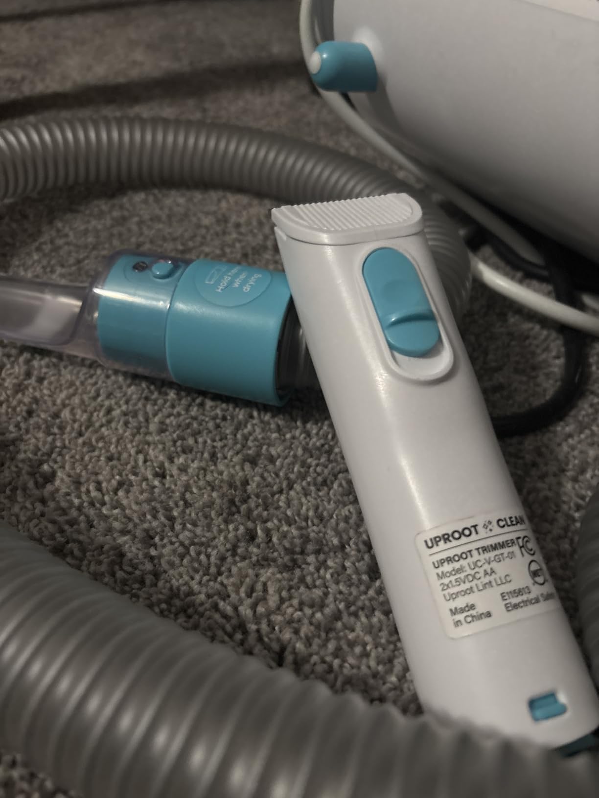 Uproot Clean Pet Grooming Vacuum for Dogs & Cats: 7-in-1, Quiet & Mess-Free customer photo 2
