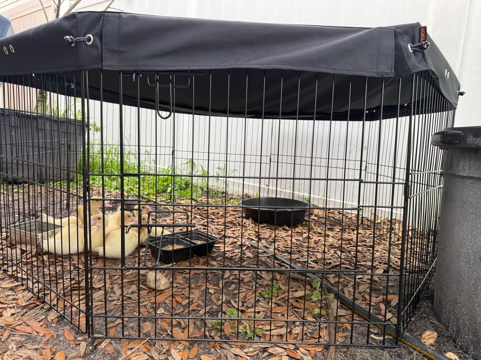 VEVOR Dog Playpen, 24