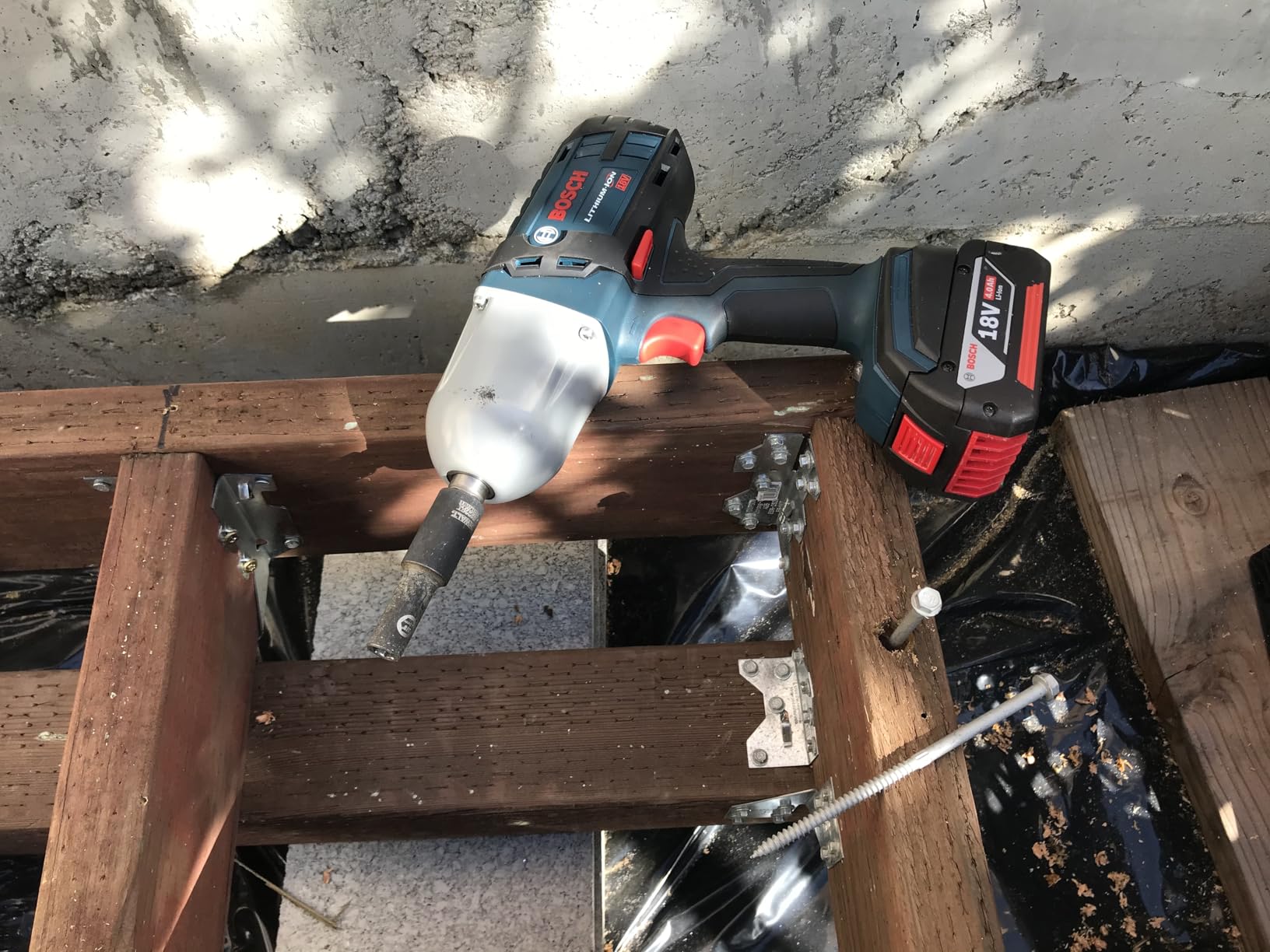 Bosch GBH18V-22N 18V Brushless SDS-plus® Bulldog™ 3/4 In. Rotary Hammer (Bare Tool) customer photo 1