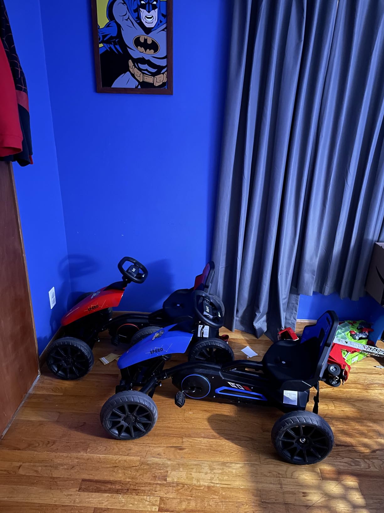 Aosom Kids Pedal Go Kart with Swing Axle Adjustable Seat for Ages 3-8 Blue customer photo 1