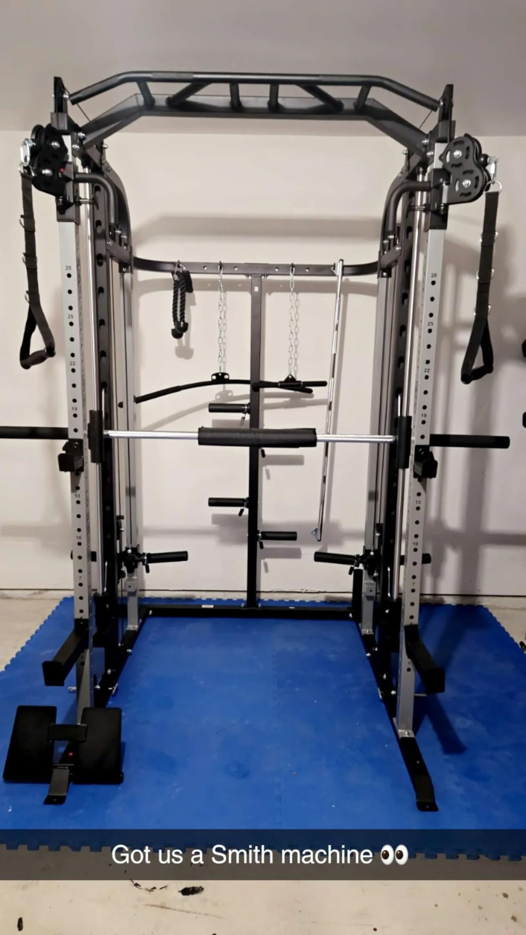 Smith Machine, Multifunctional Power Cage Rack with Smith Bar and Cable Pulley System, and LAT Pull Down Machine for Home Gym… customer photo 2