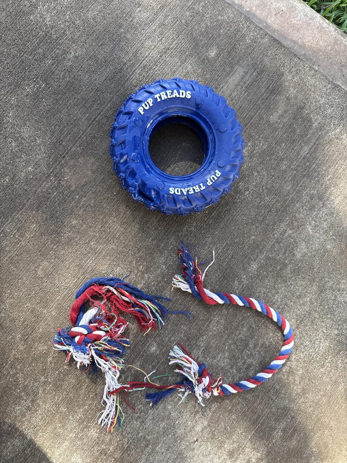 SCHITEC Dog Chew Toy with Rubber Tire & Tug of War Rope for Medium Large Dogs Aggressive Chewers, Interactive Fetch Play Treat Dispenser Pull Toys customer photo 1