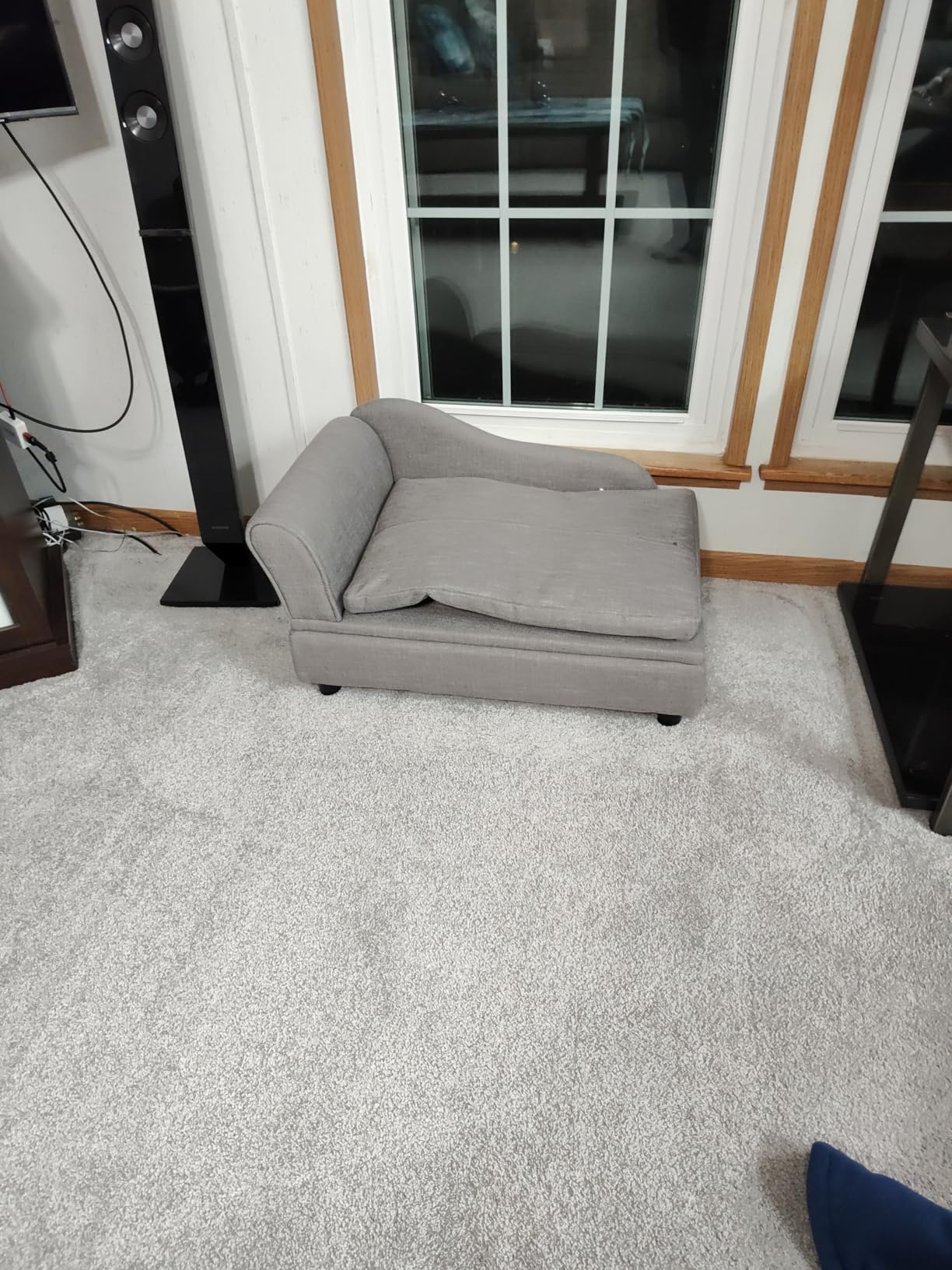 PawHut Pet Sofa, Dog Couch, Elevated Pet Bed for Small Dogs, with Hidden Storage, Soft Tufted Cushion, Gray customer photo 1