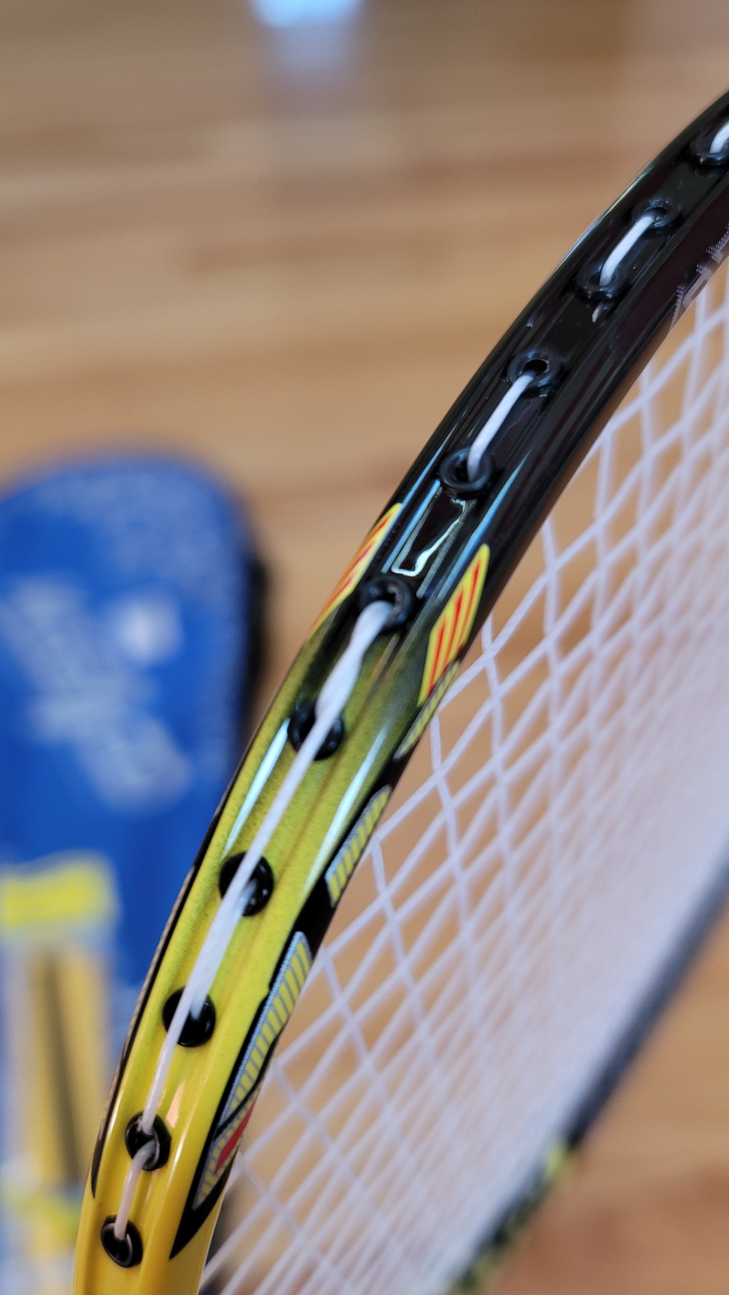KH Badminton Rackets Set 2/4/6 for Adults & Kids, with Shuttlecocks customer photo 1
