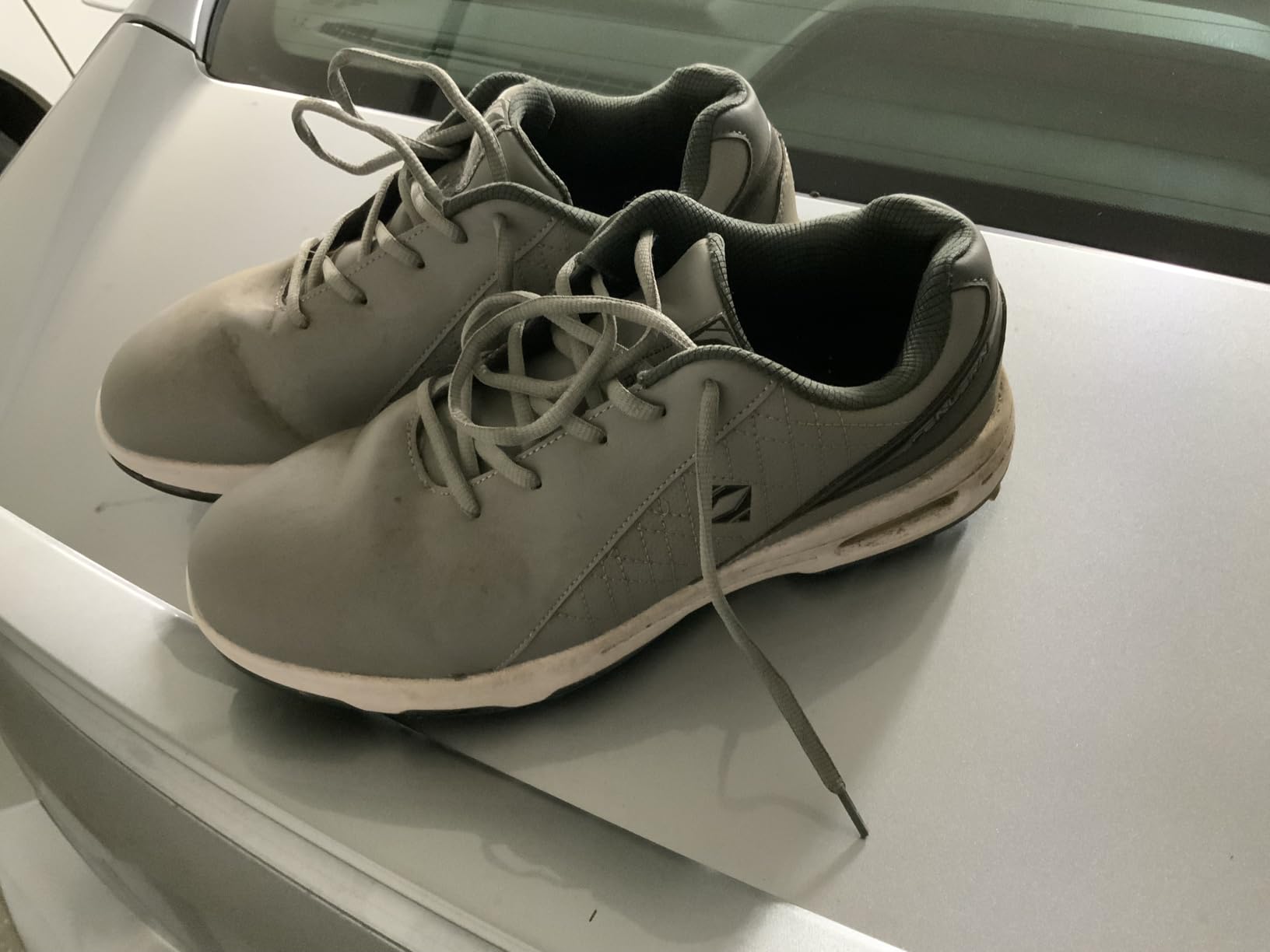 FENLERN Men's Golf Shoes Waterproof Wide Spiked Non Slip customer photo 1