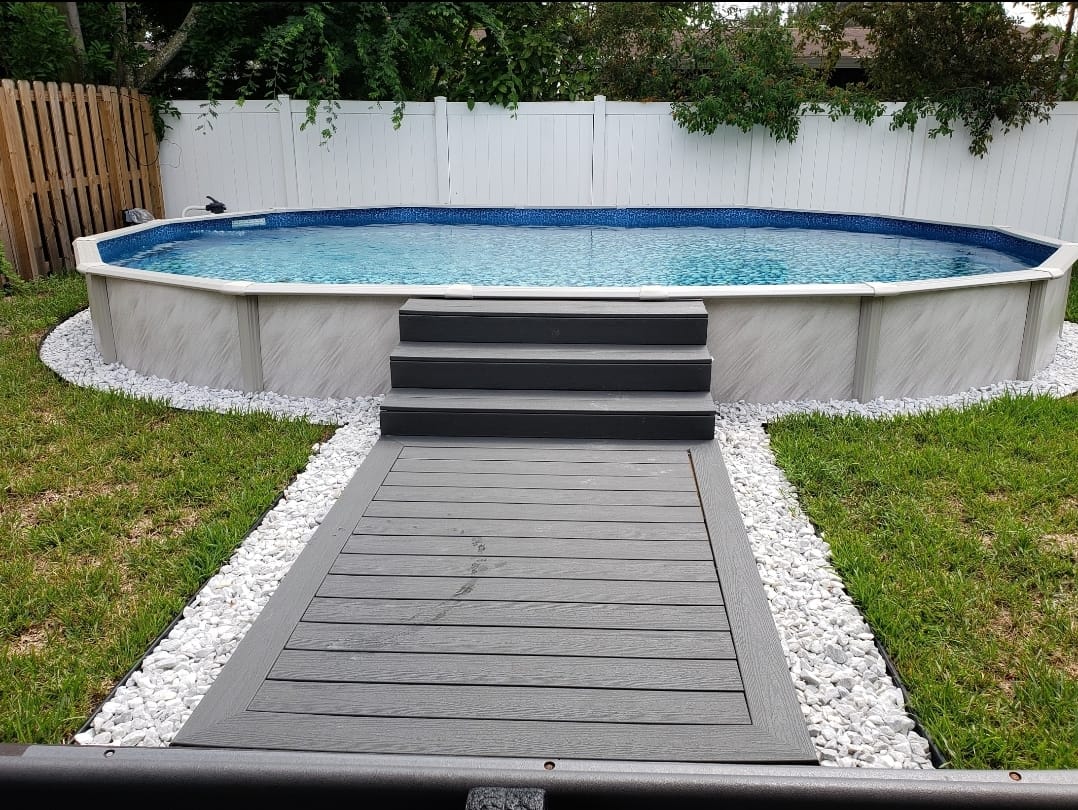 Lake Effect Pools 'Grand Cayman' 30 ft Round Above Ground Swimming Pool customer photo 2