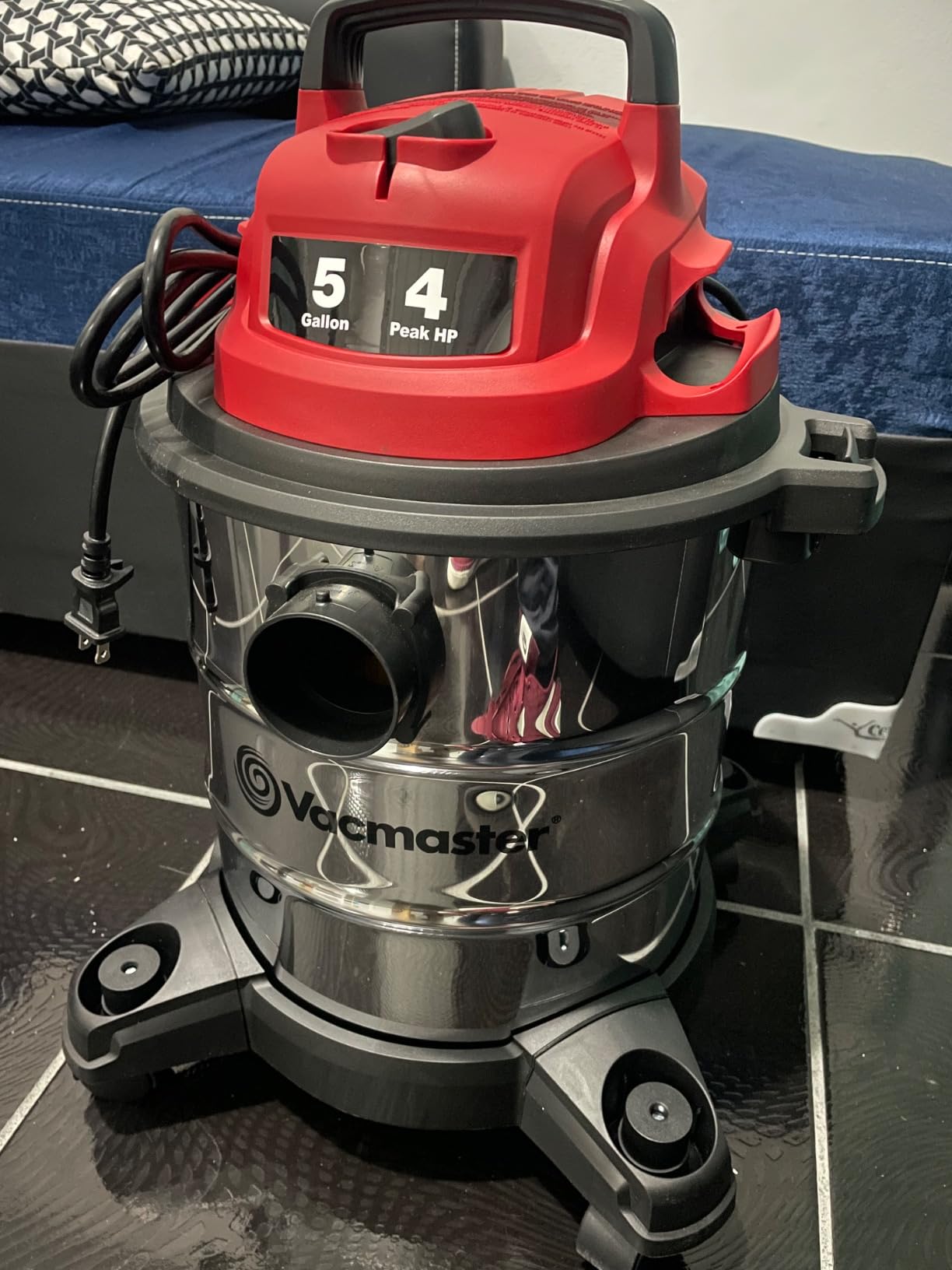 Vacmaster VOC812SF 1101 8-Gal 6 Peak HP Stainless Steel Wet/Dry Vac Red customer photo 2