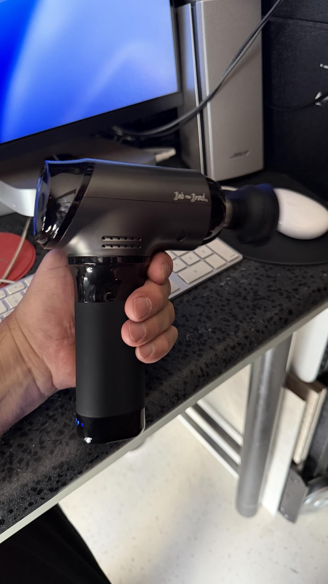 BOB AND BRAD T2 Pro Deep Tissue Massage Gun with Heat & Cold, Percussion customer photo 2