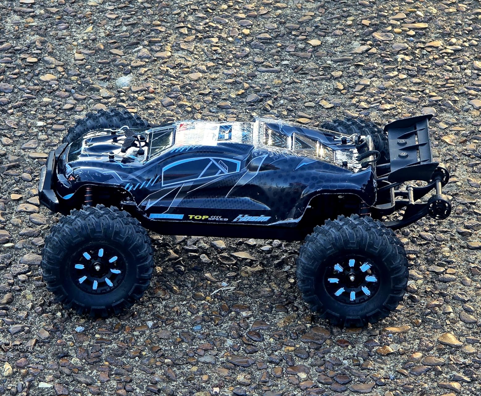 Hosim 1/10 Off Road RC Cars Fast 68KM/H, RTR Brushless RC Car for Adults customer photo 2