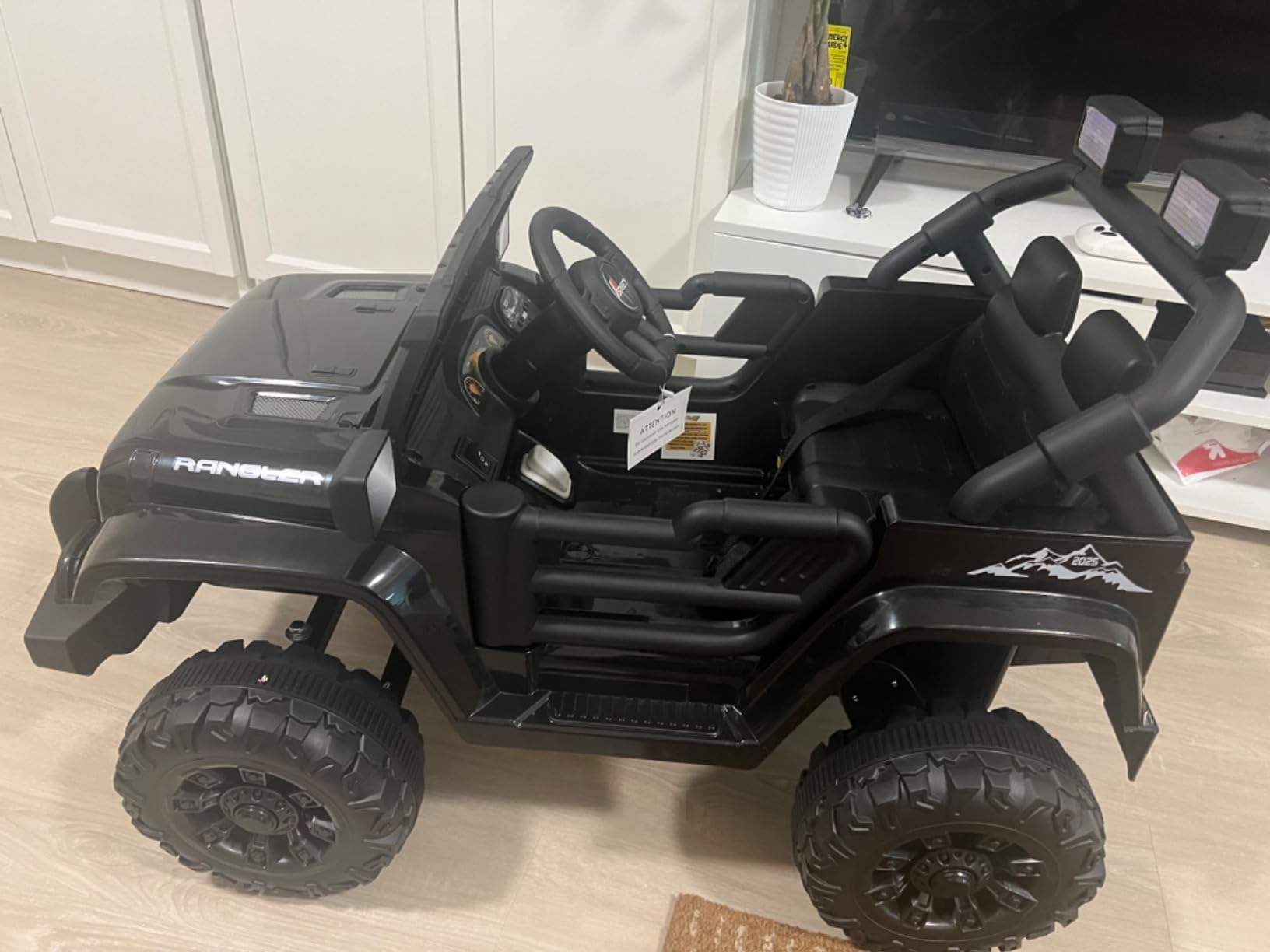 Ride on Truck Car, 12V Kids' Electric Vehicles W/Parents Control, Ride on Toys for Toddlers with Music, Bluetooth, Four-Wheels Suspension, USB, Headlights, Black customer photo 2