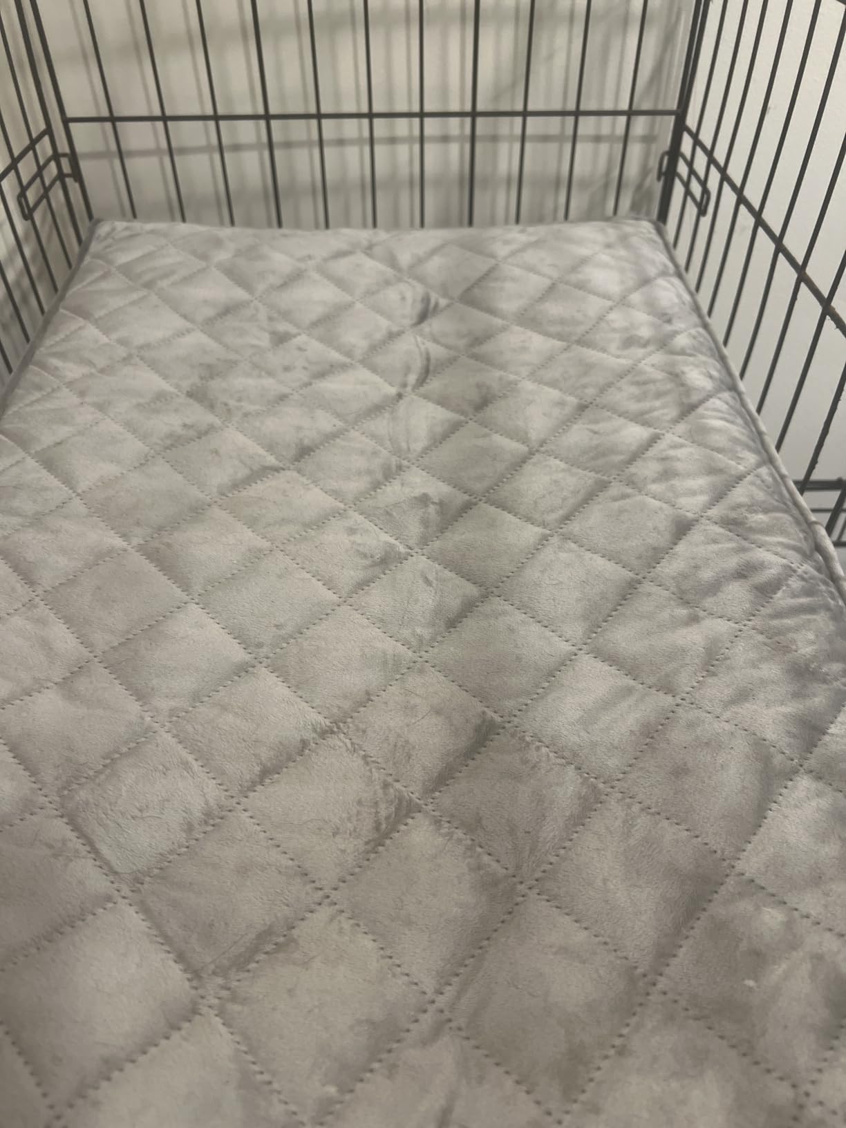 NUPIDA Orthopedic Large Dog Bed for Crate with Washable Cover, 35x22, Grey customer photo 2