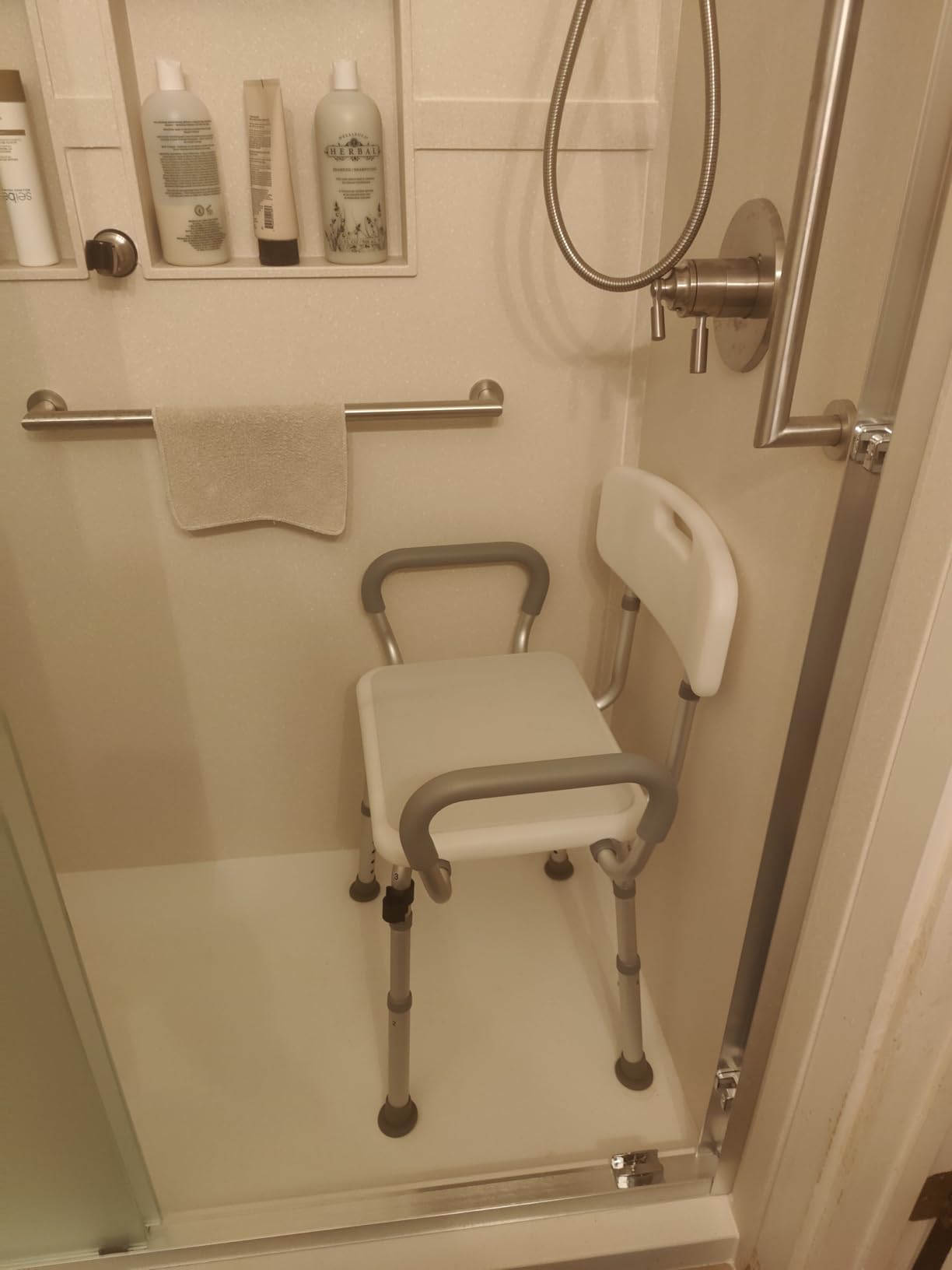 soundfuse Shower Chair for Inside Shower with Arms and Back, Aluminum Frame customer photo 2