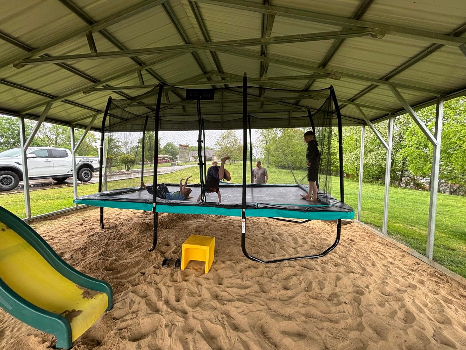 Skywalker Signature Series Trampoline with Enclosure customer photo 1