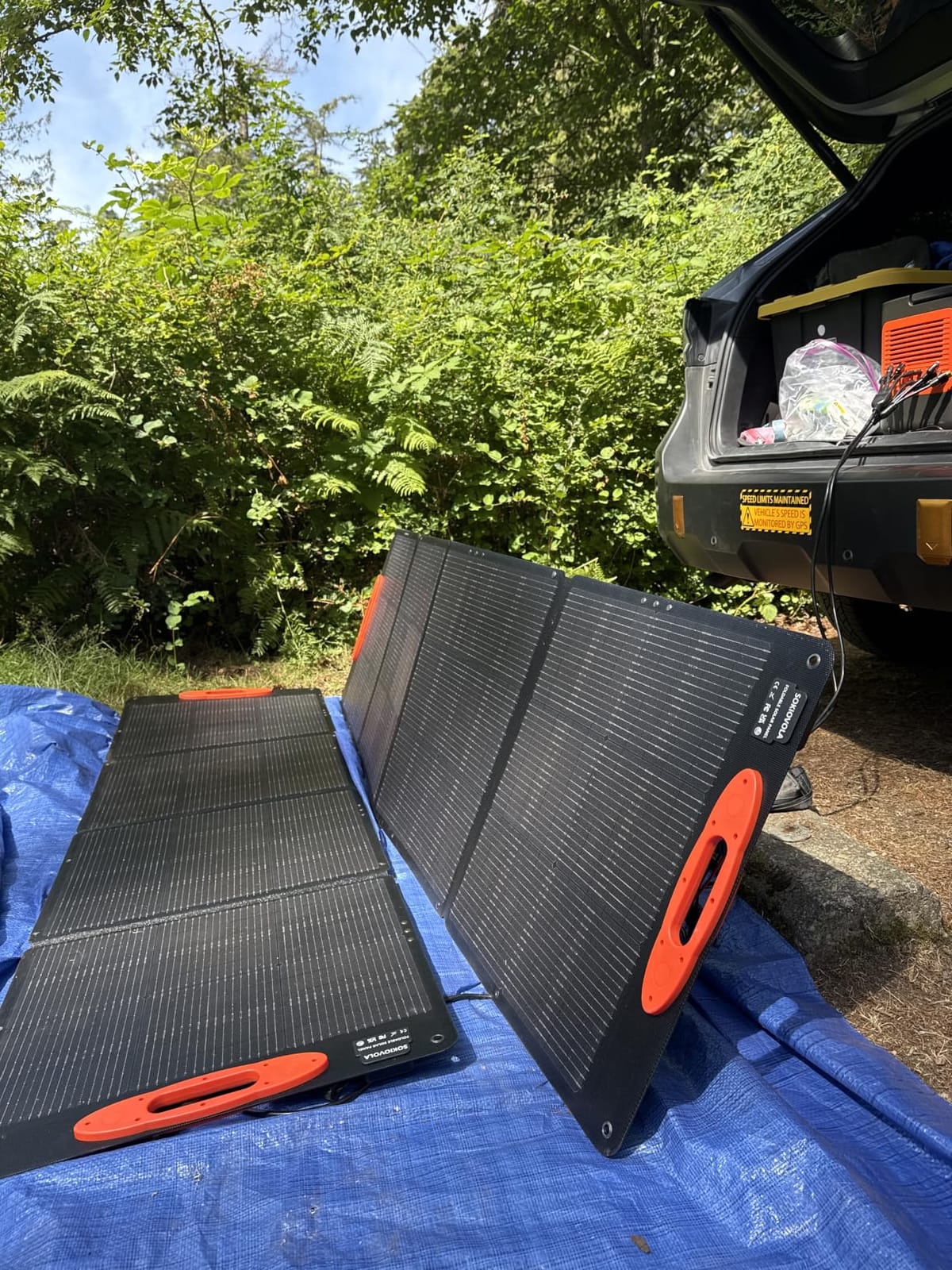 SOKIOVOLA N-Type 16BB 200W Portable Solar Panel for EF/Jackery/Bluetti/Anker Power Station Foldable Solar Panel 25% High Efficiency IP68 Waterproof for Outdoor Trip RV Camping Blackout Off Grid customer photo 2