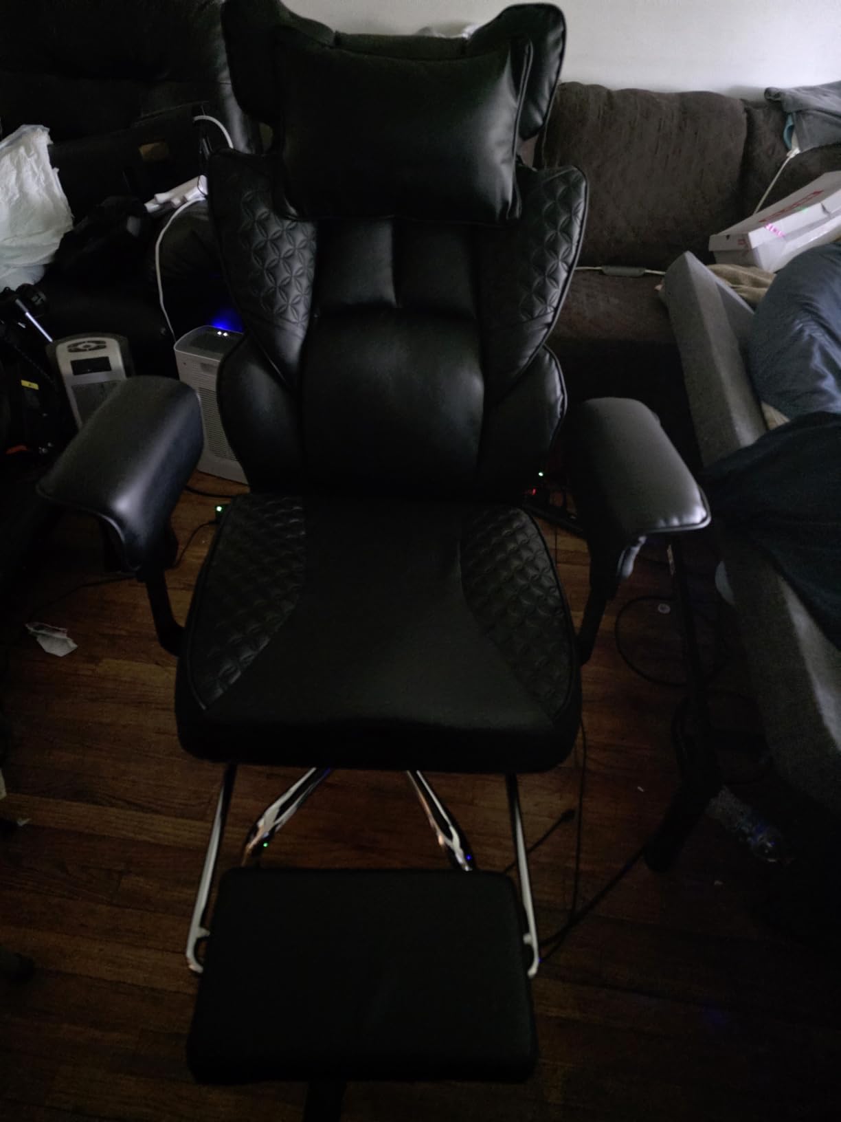 GTPLAYER Big and Tall Gaming Chair 400lbs Heavy Duty Office Chair with Foot Rest & Ergonomic Pocket Spring Lumbar Support, High Back 3D Saddle Shaped Cushion for Back Pain Relief, Matte-Black customer photo 1