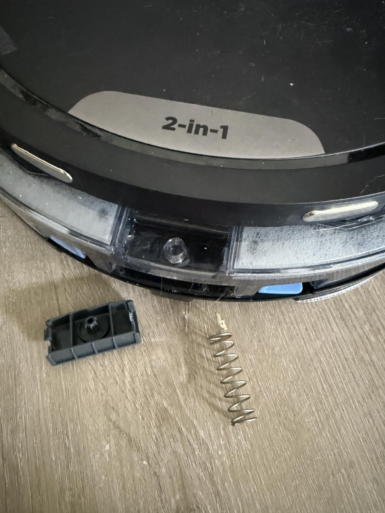 Shark Navigator Robot Vacuum + Self-Empty Base, Grey, RV2120AE customer photo 2