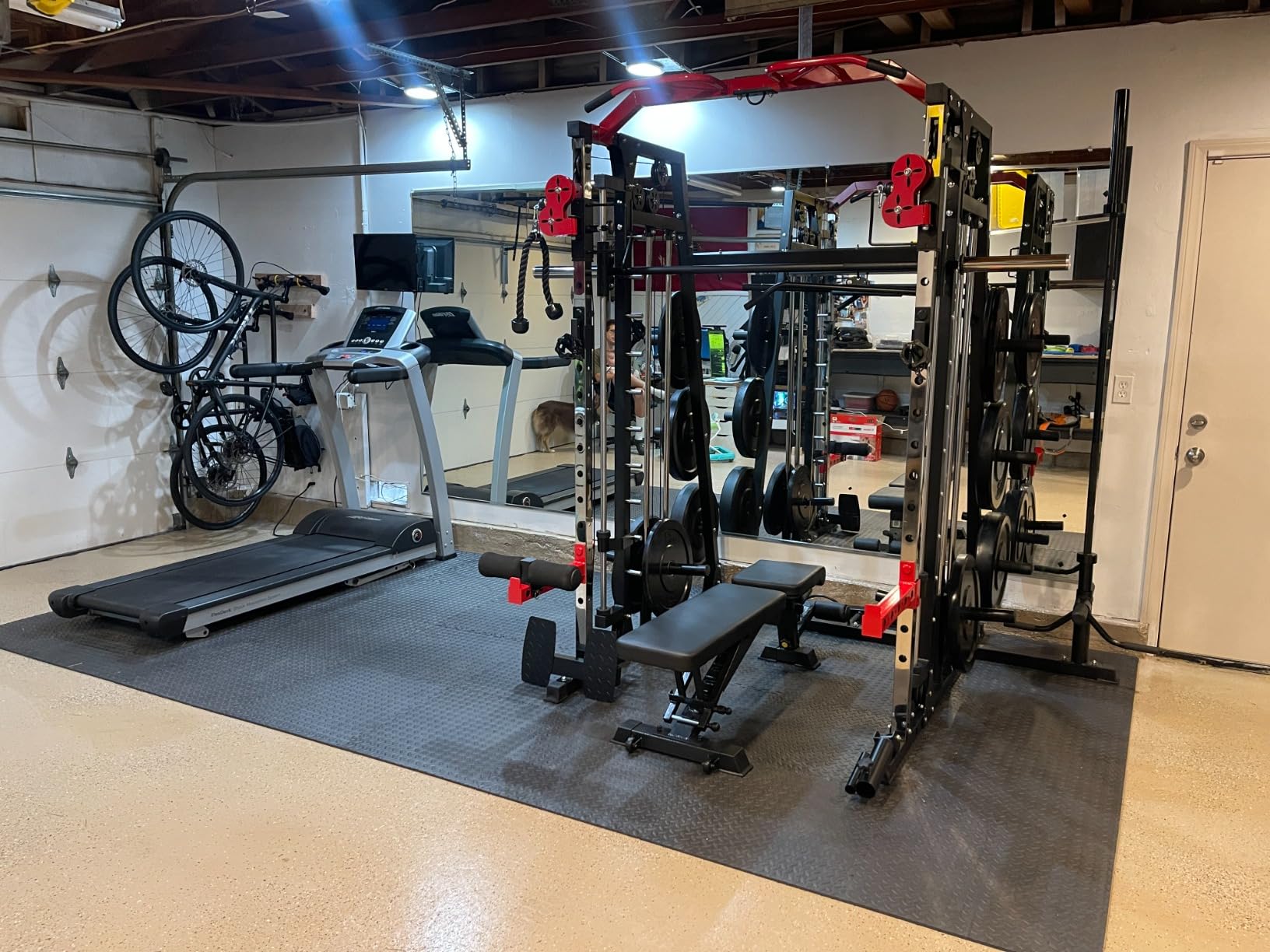 Mikolo M4 2.0 Smith Machine, 2200lbs Squat Rack with LAT-Pull Down System & Cable Crossover Machine, Training Equipment with Leg Hold-Down Attachment customer photo 1