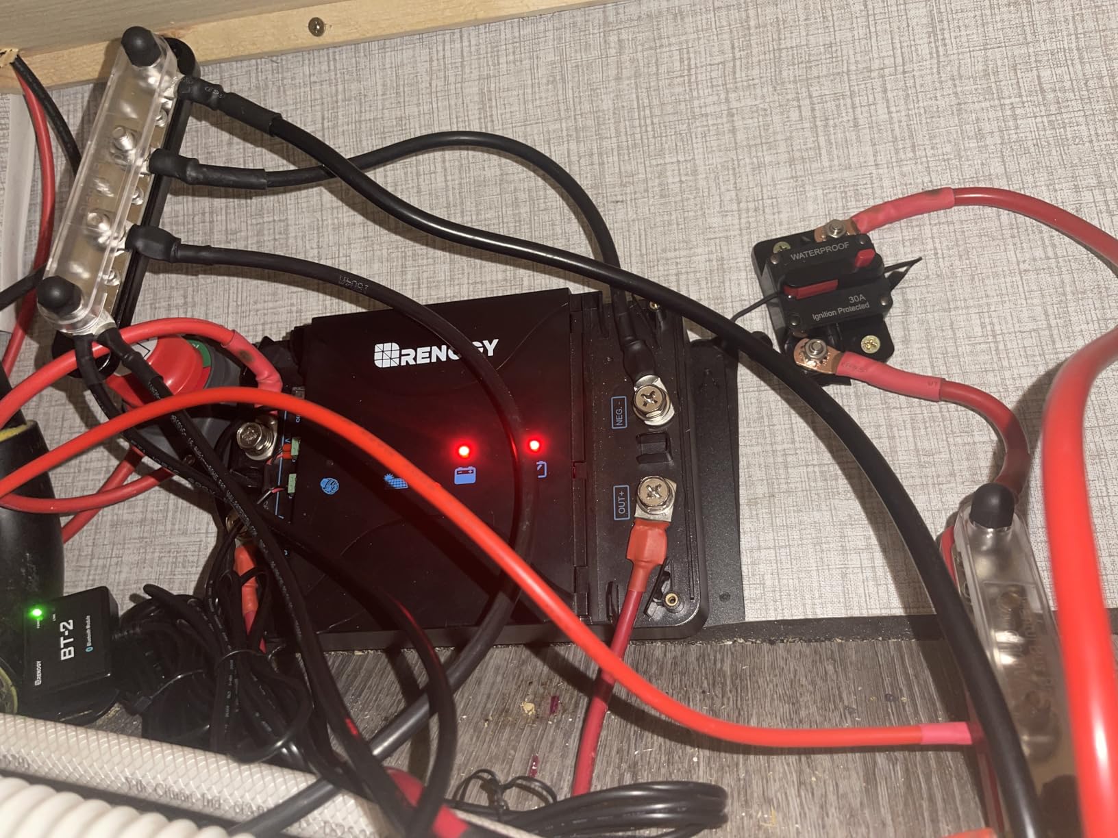 BLUETTI Elite 30 V2 Portable Power Station 288Wh 600W LFP Solar Generator customer photo 1